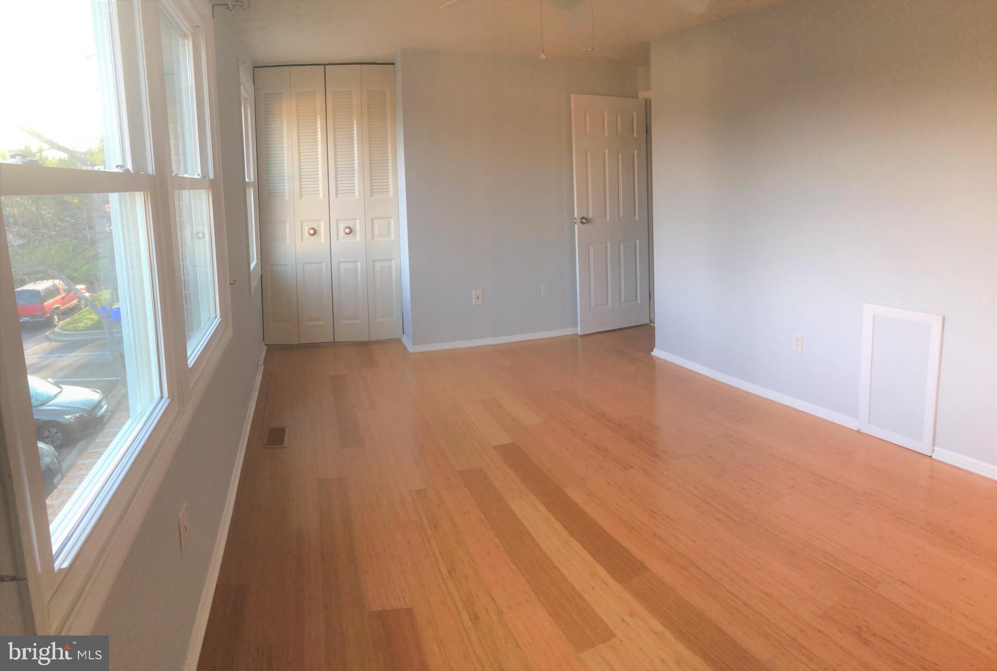 GUNNERS LAKE VILLAGE - Residential