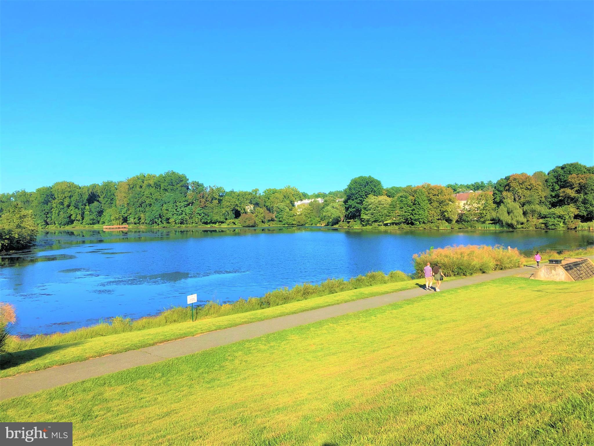 GUNNERS LAKE VILLAGE - Residential