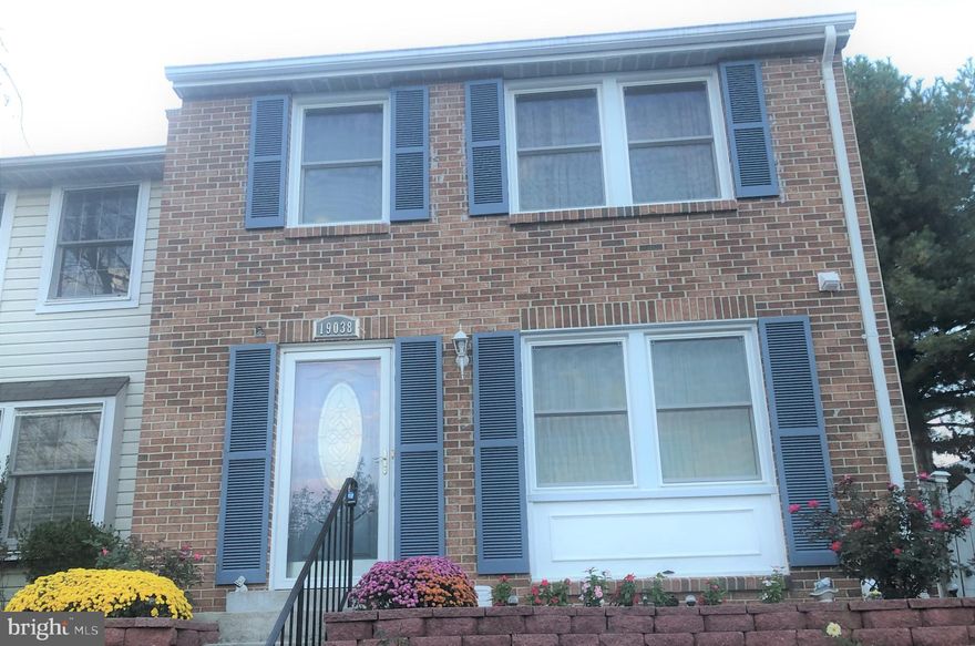 Back on the market! Buyer got cold feet!! Very Beautiful well maintained end unit townhouse in Gunners Lake,  3 bedrooms, 2 Full Bathrooms, 2 Half Bathrooms.  Upper level:  Main Bedroom with it's own full bathroom and 2 additional bedrooms with an additional full bathroom. Bamboo floors in main and upper levels. Fully Finished Basement with half bathroom. Kitchen with Stainless Steel Appliances and newer cabinets.  Good size fully fenced back yard. Completely new roof in 2018. Newer windows. 2 assigned parking spaces. Very close to Community Pool , Shopping Center, Schools, less than 5 minutes walking to Gunners Lake. Short drive to I-270.