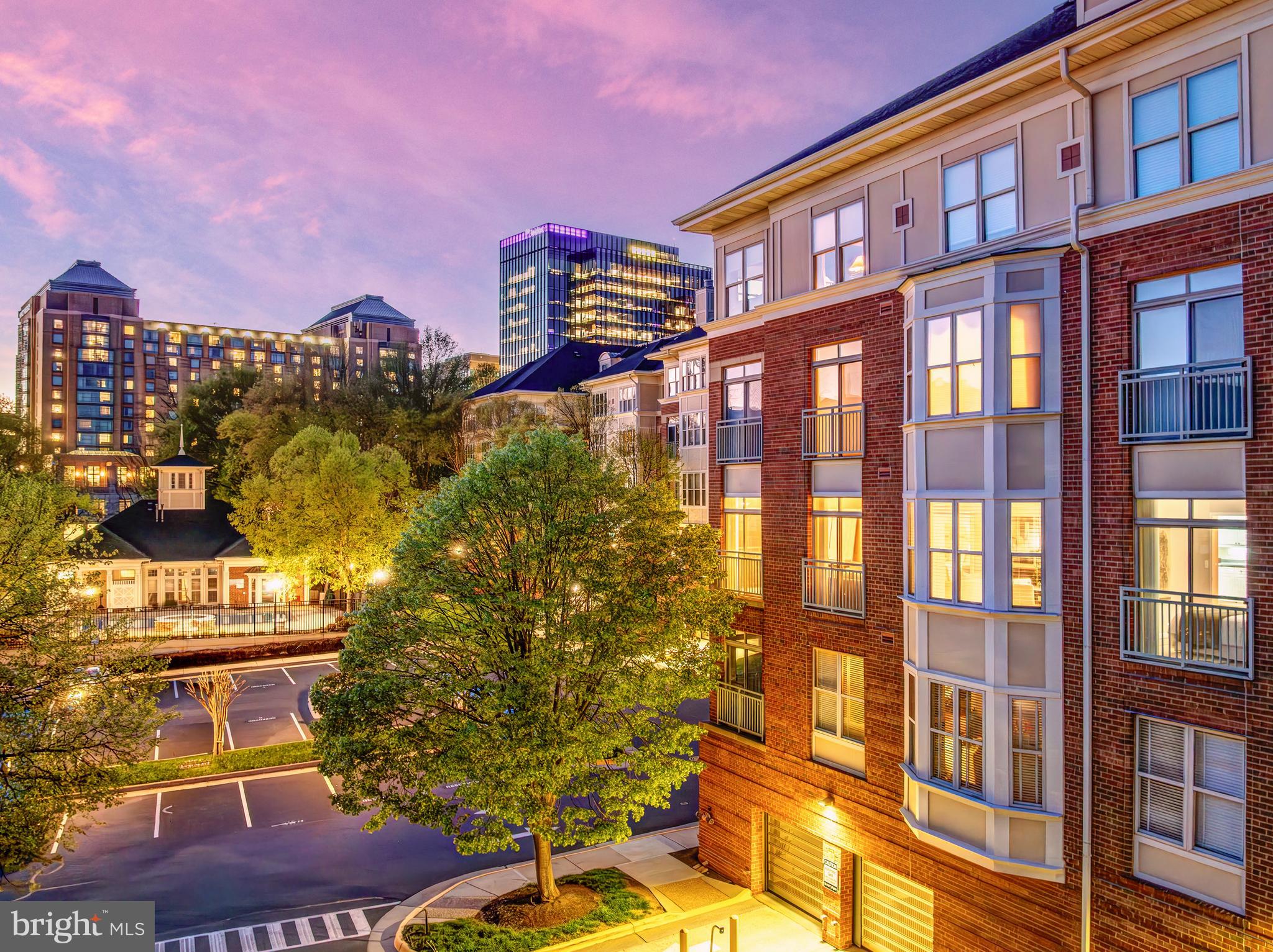 1851 STRATFORD PARK PLACE 212