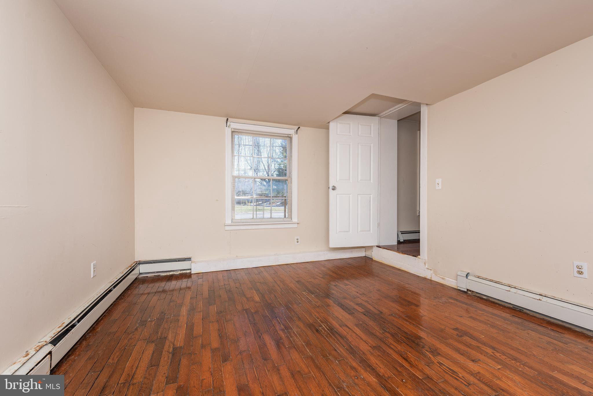 REISTERSTOWN - Residential