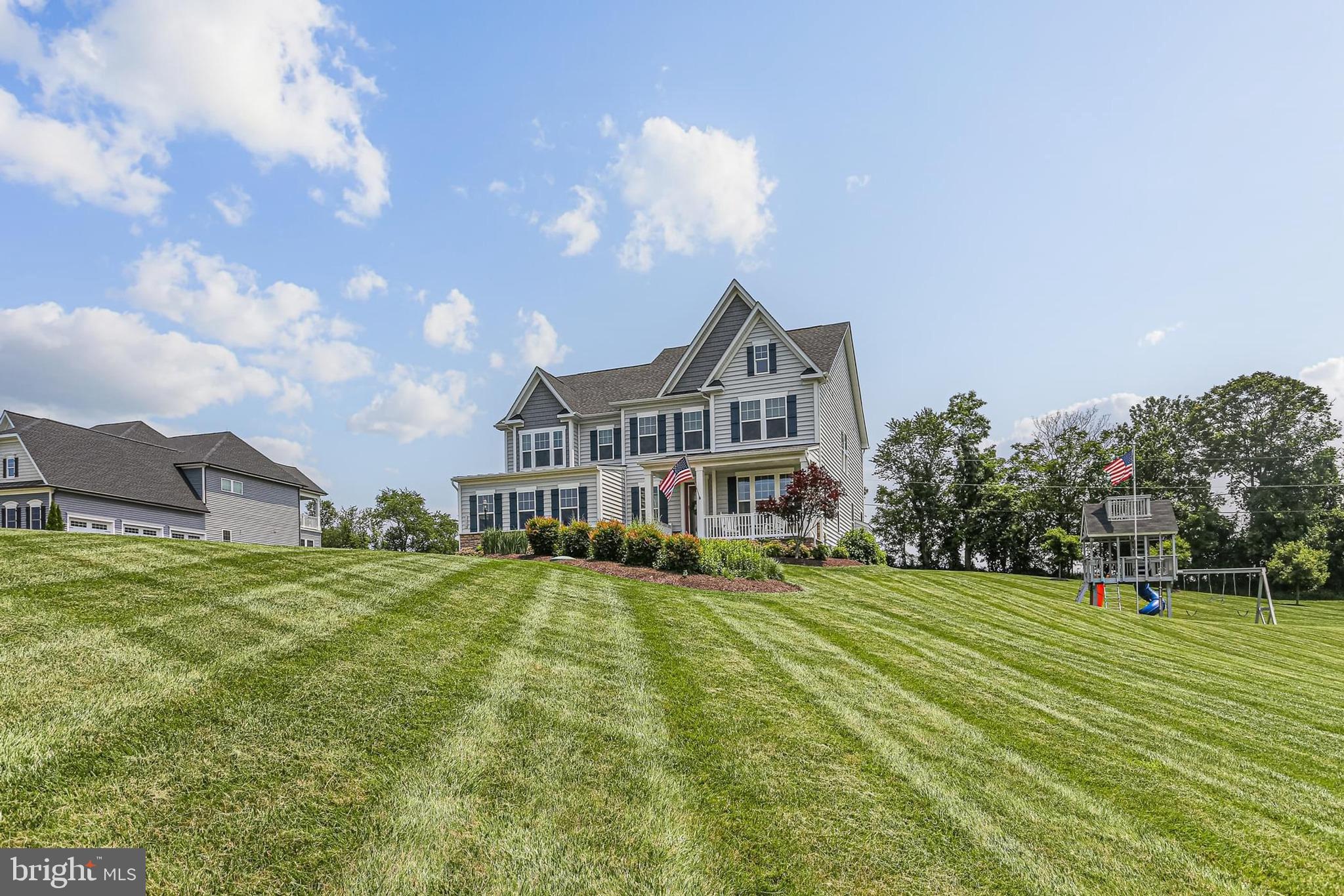 FAIRLANE FARM - Residential