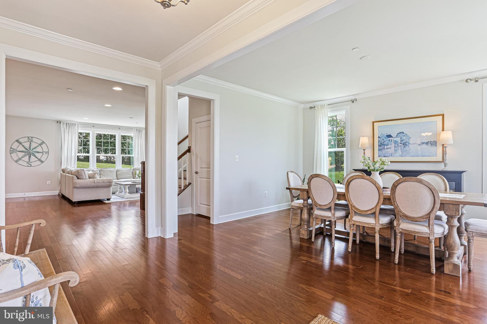 1020 THUNDERBIRD DRIVE