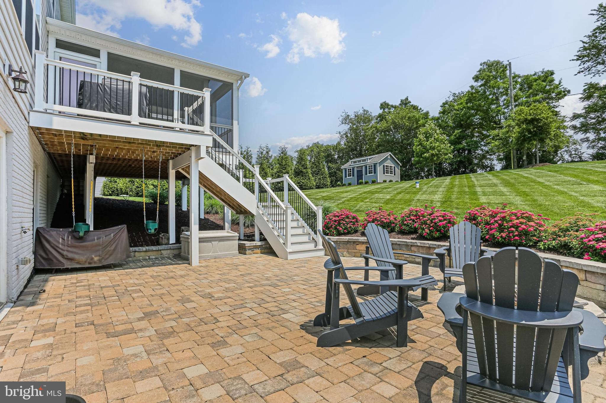 FAIRLANE FARM - Residential