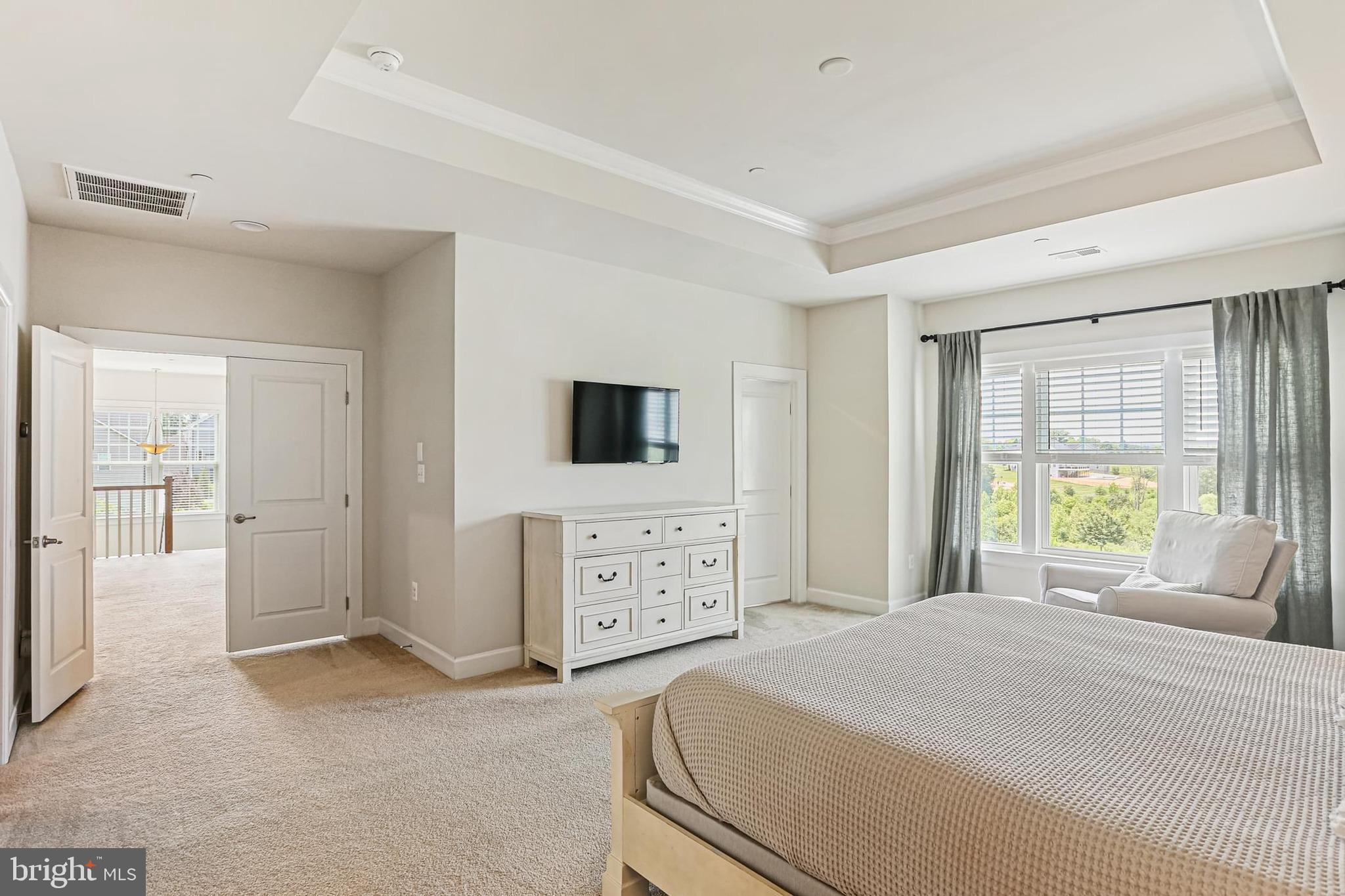 FAIRLANE FARM - Residential