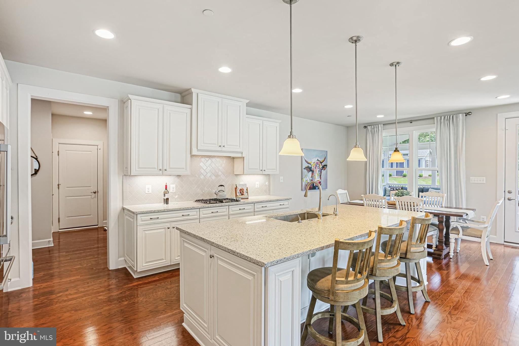 FAIRLANE FARM - Residential