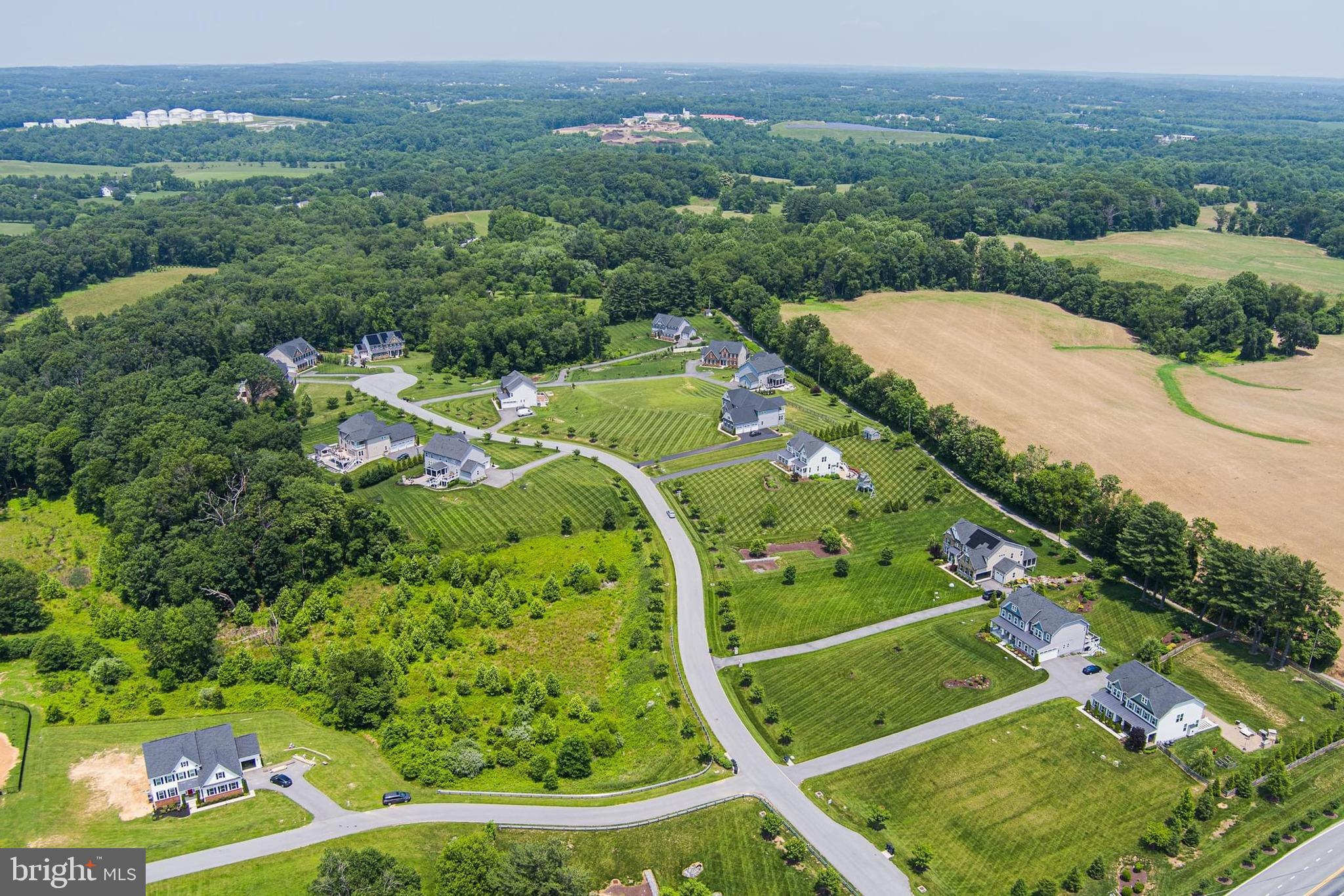 FAIRLANE FARM - Residential