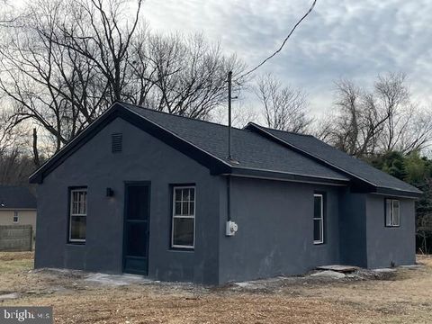 Photo of 7 Federal Street, MOUNT LAUREL, NJ 08054 (MLS # NJBL2103896)