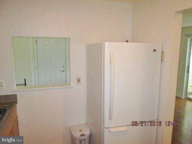 CROMWELL FOUNTAIN - Residential