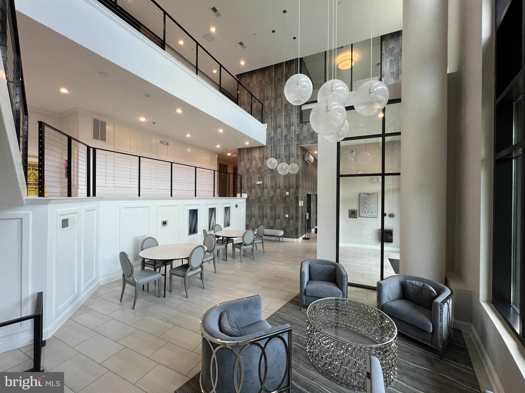 THE ATRIUM AT METROWEST - Residential