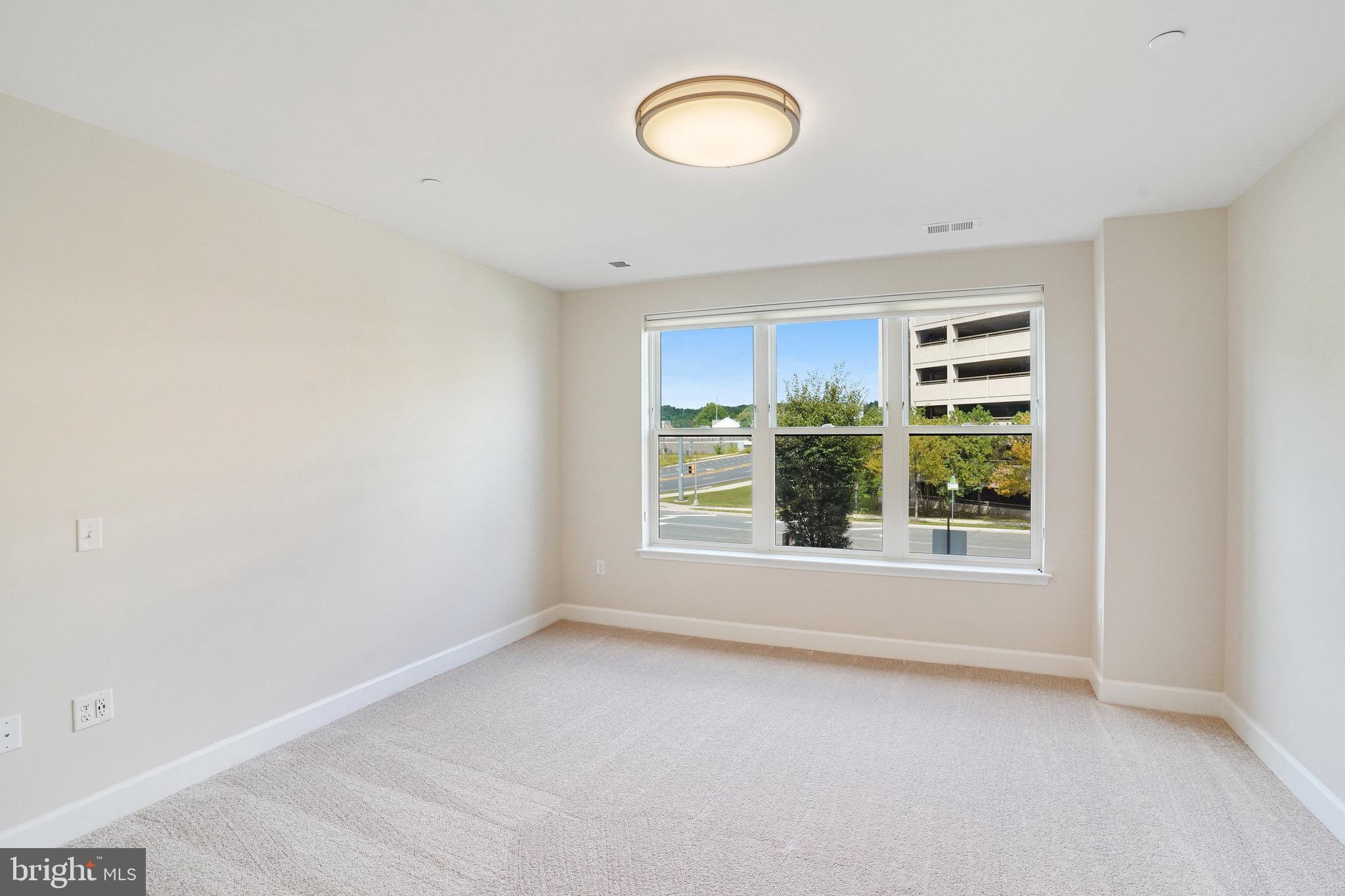 THE ATRIUM AT METROWEST - Residential