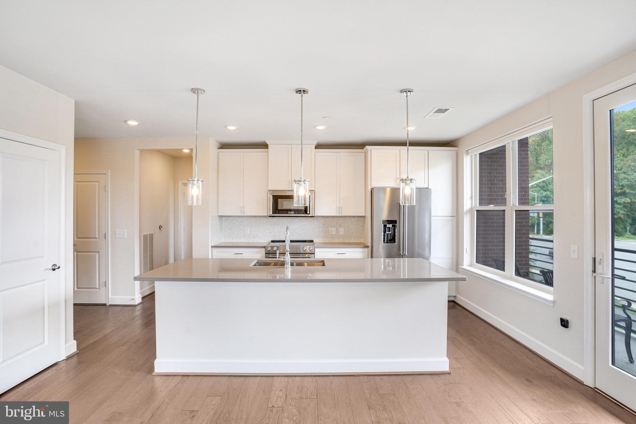 THE ATRIUM AT METROWEST - Residential