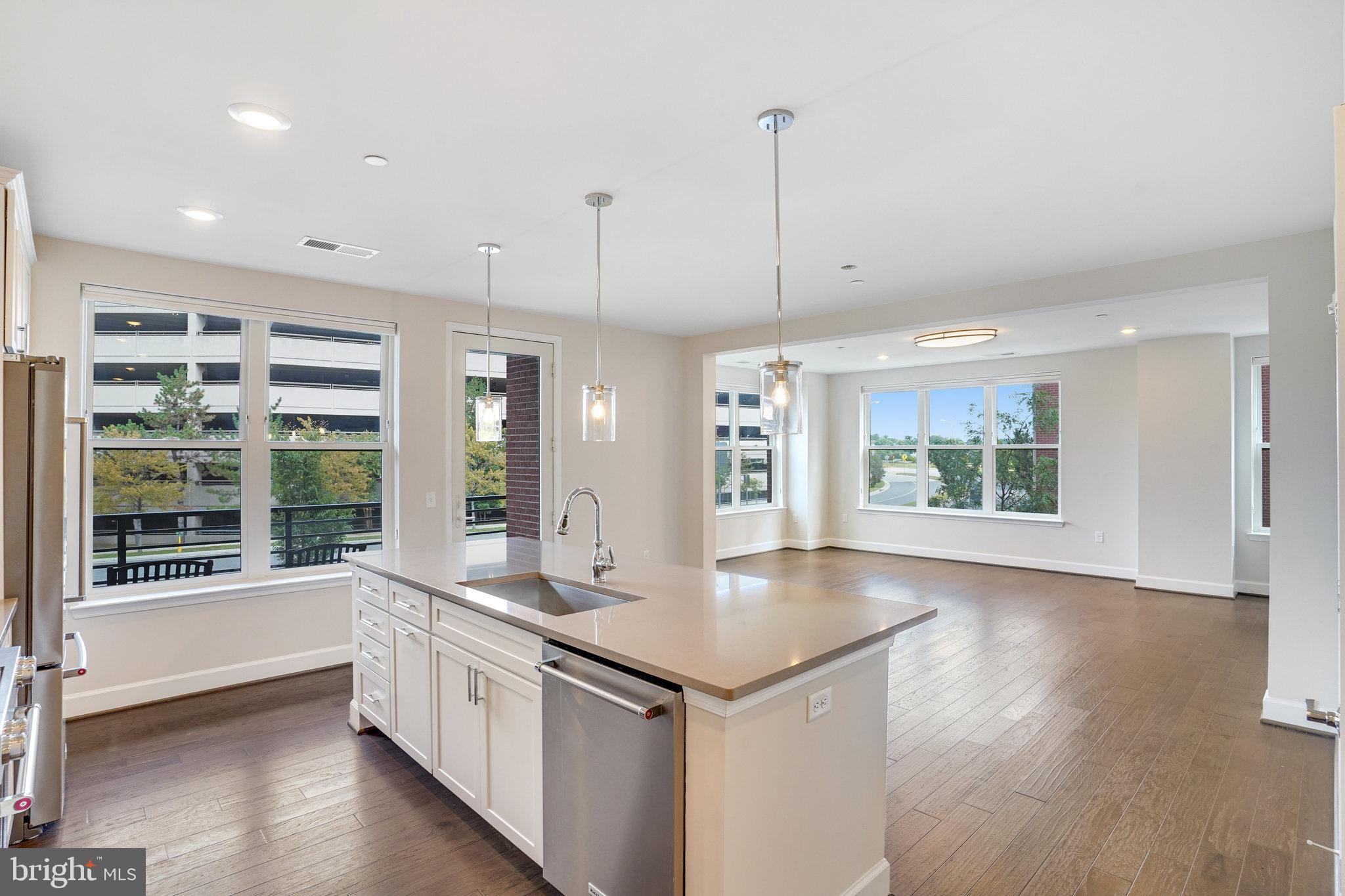 THE ATRIUM AT METROWEST - Residential