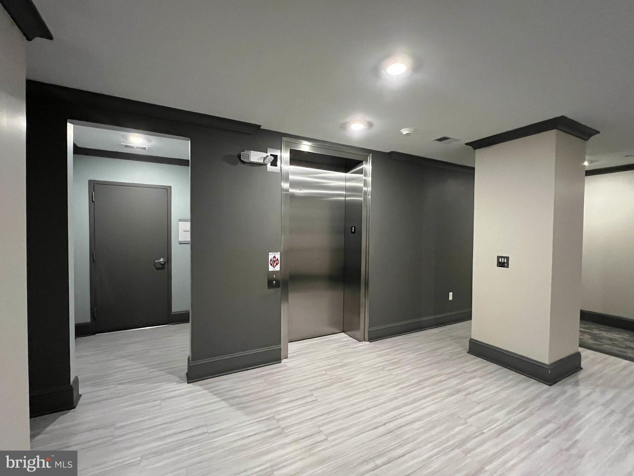 THE ATRIUM AT METROWEST - Residential