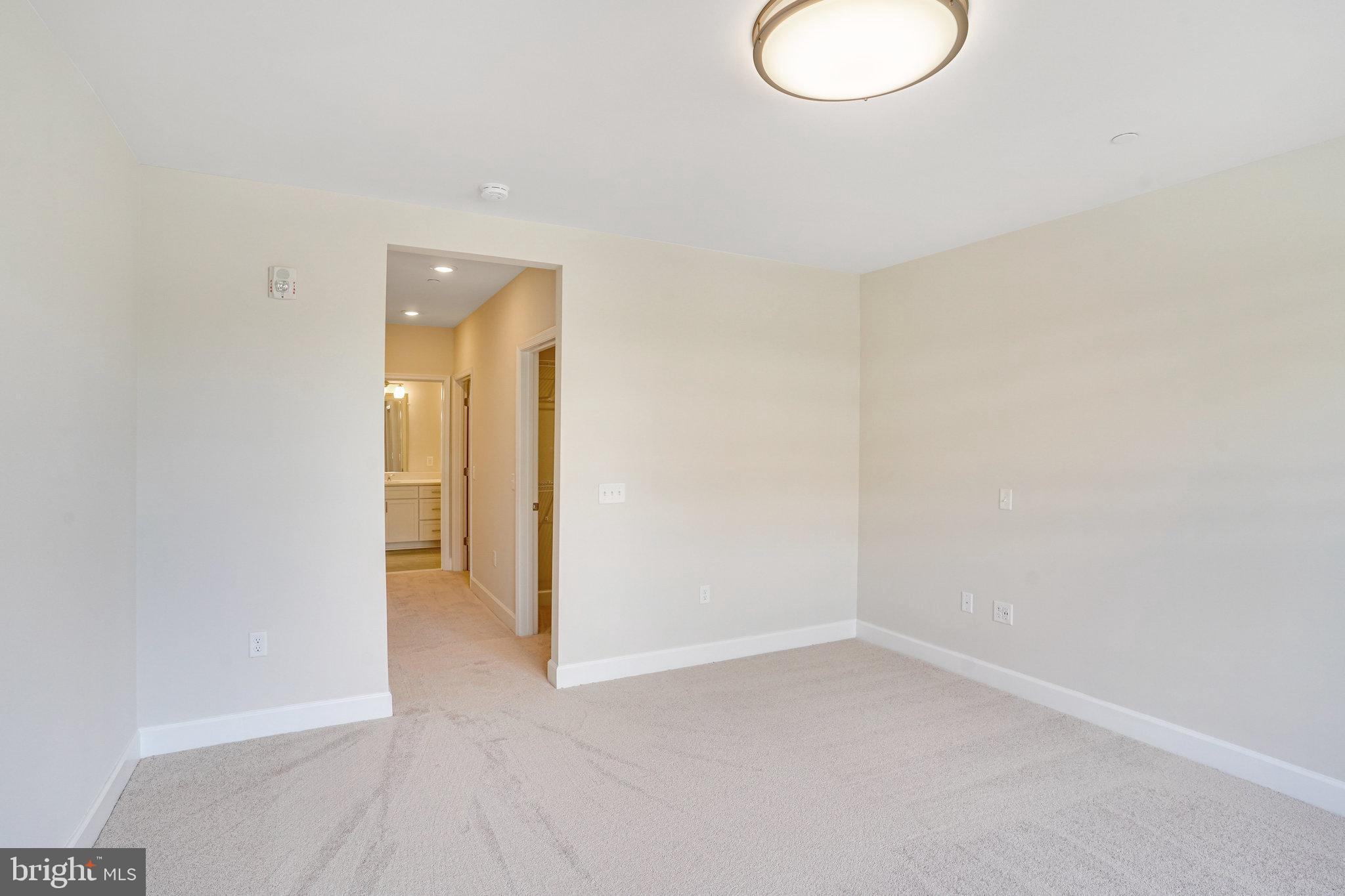 THE ATRIUM AT METROWEST - Residential