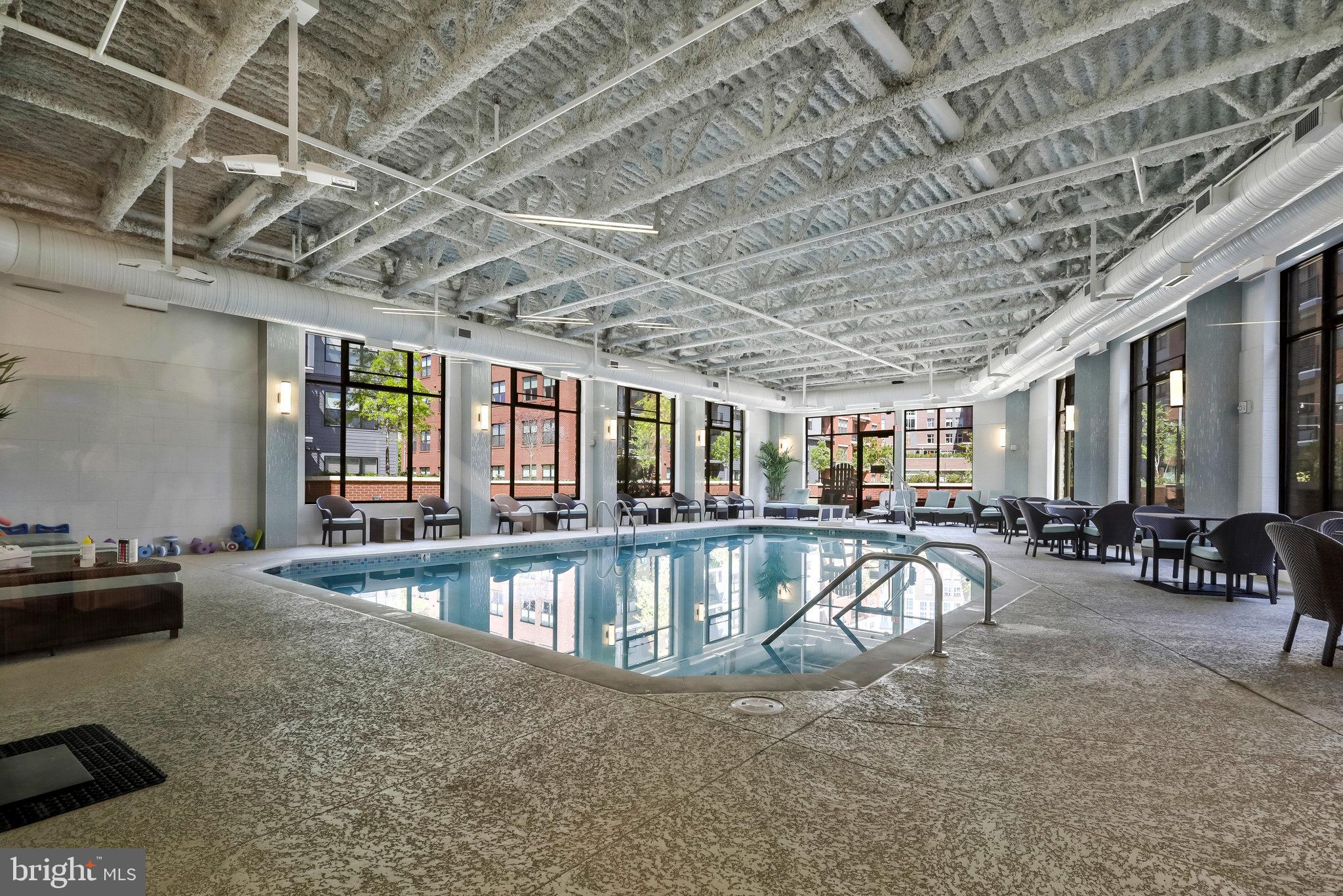 THE ATRIUM AT METROWEST - Residential