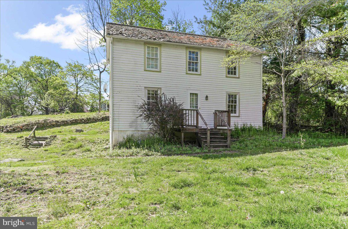 WILLOWDALE - Residential