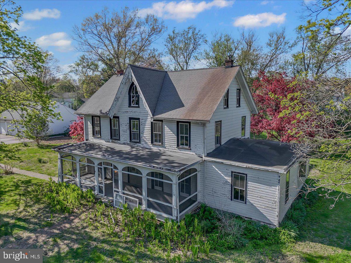 WILLOWDALE - Residential