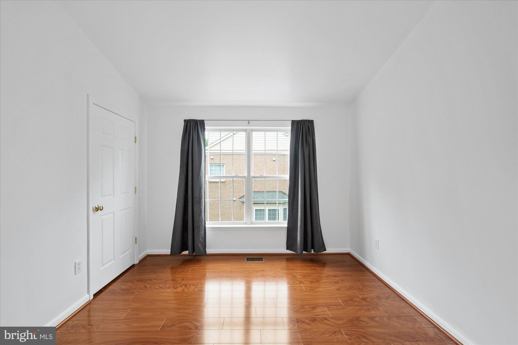 EDSON PARK - Residential