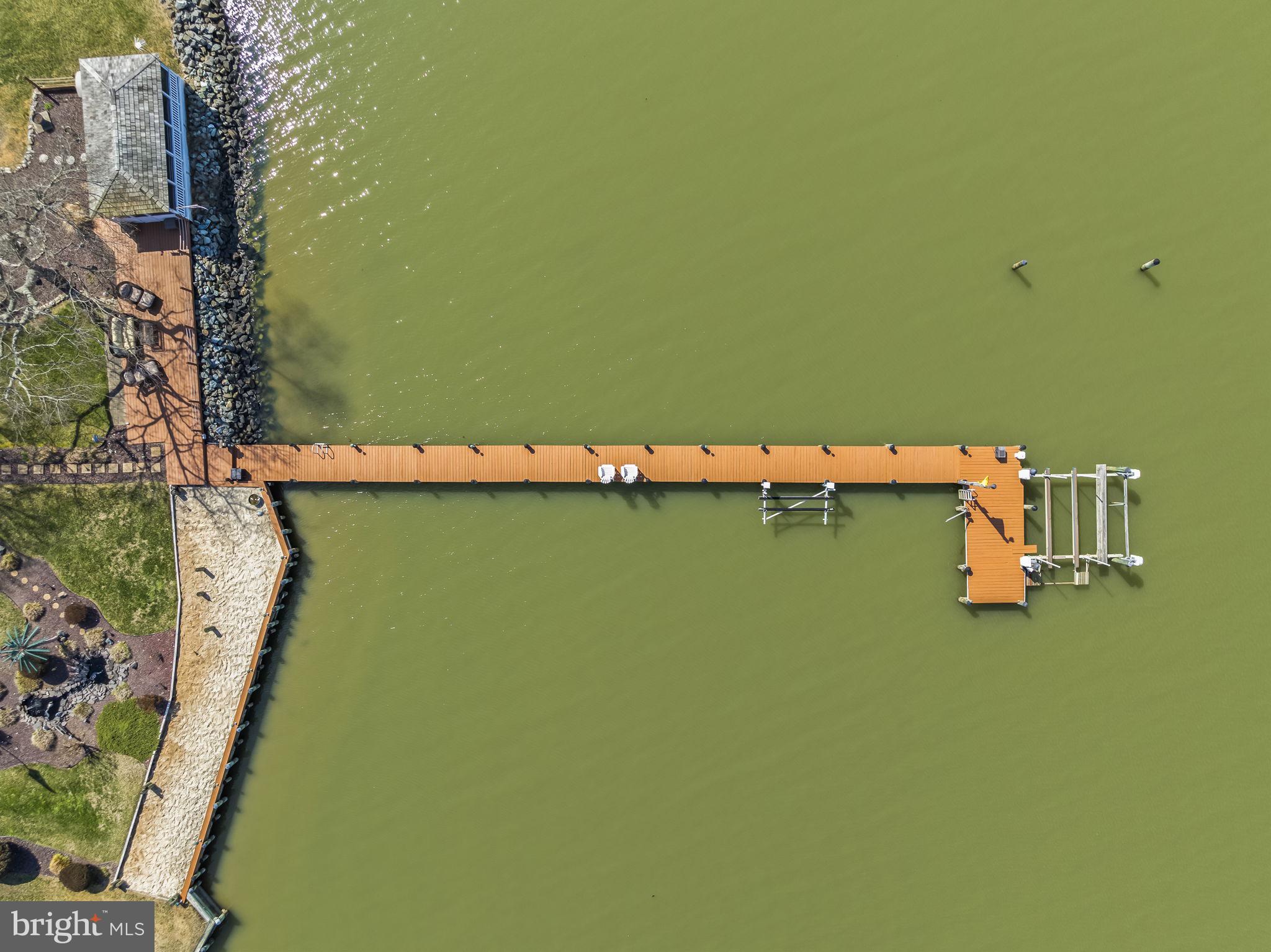 GOLDEN BEACH - Residential