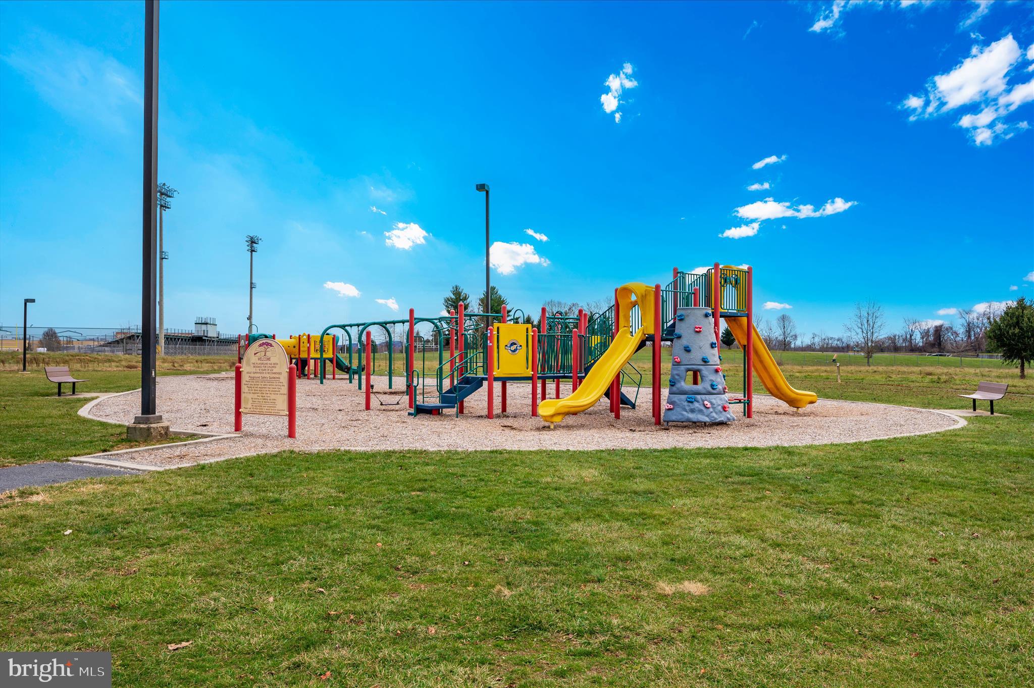 LINTON AT BALLENGER - Residential