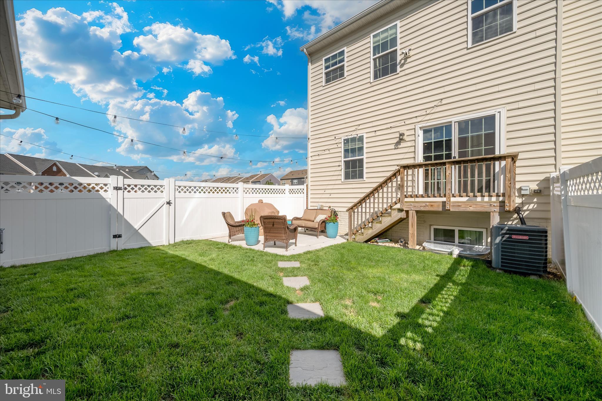 LINTON AT BALLENGER - Residential
