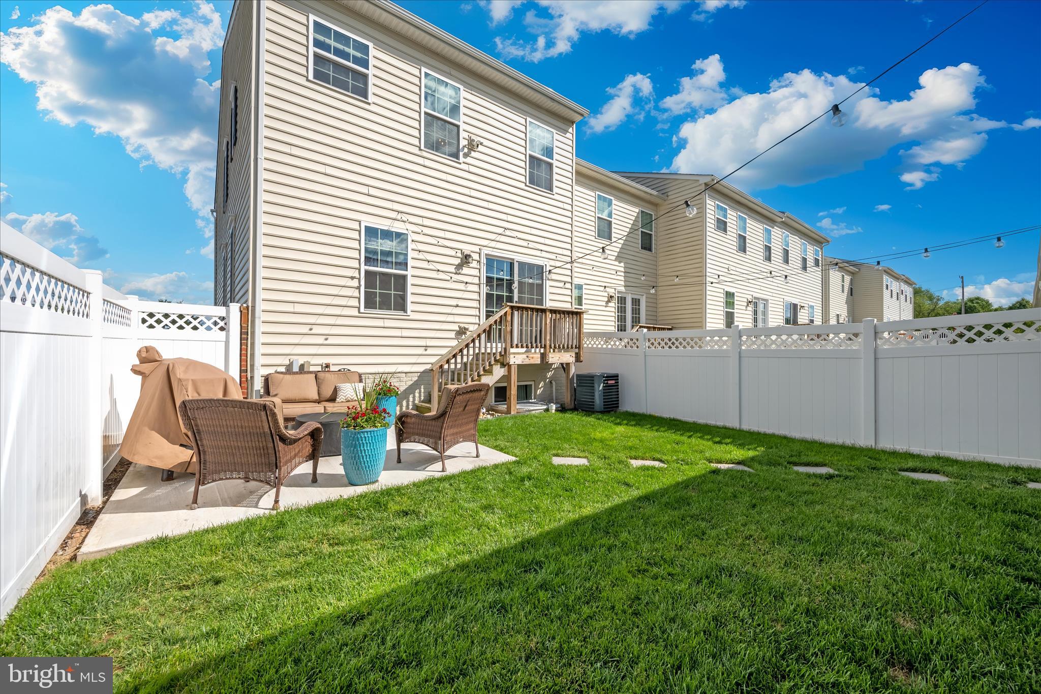 LINTON AT BALLENGER - Residential