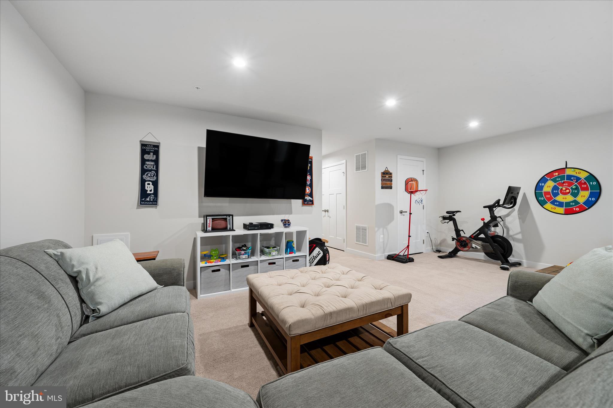 LINTON AT BALLENGER - Residential