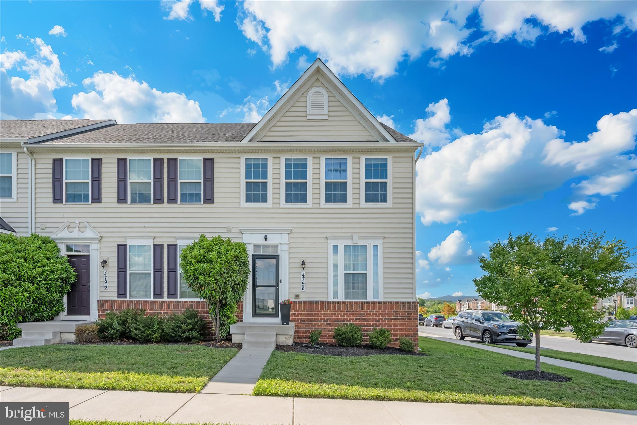 LINTON AT BALLENGER - Residential