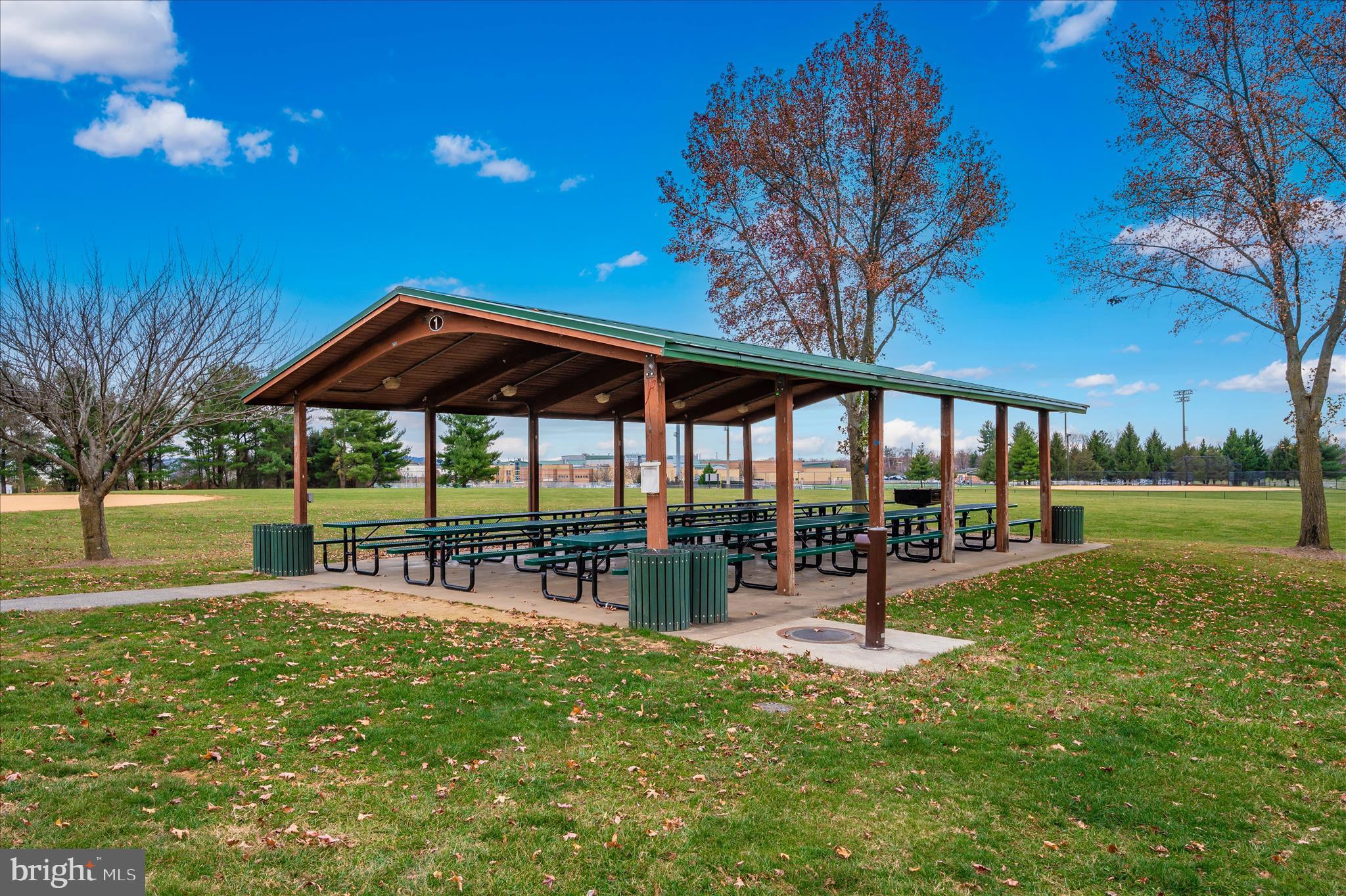 LINTON AT BALLENGER - Residential