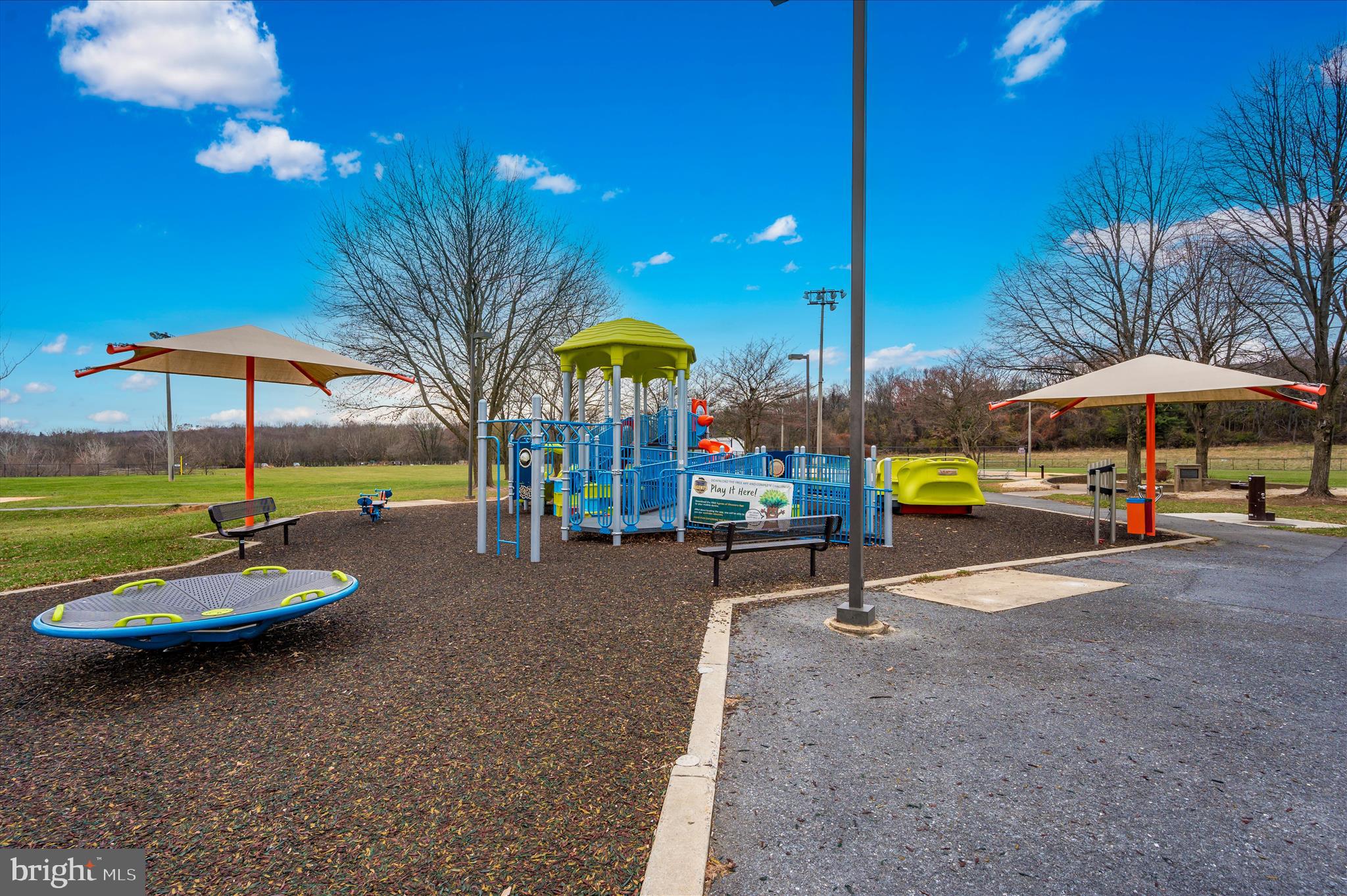 LINTON AT BALLENGER - Residential