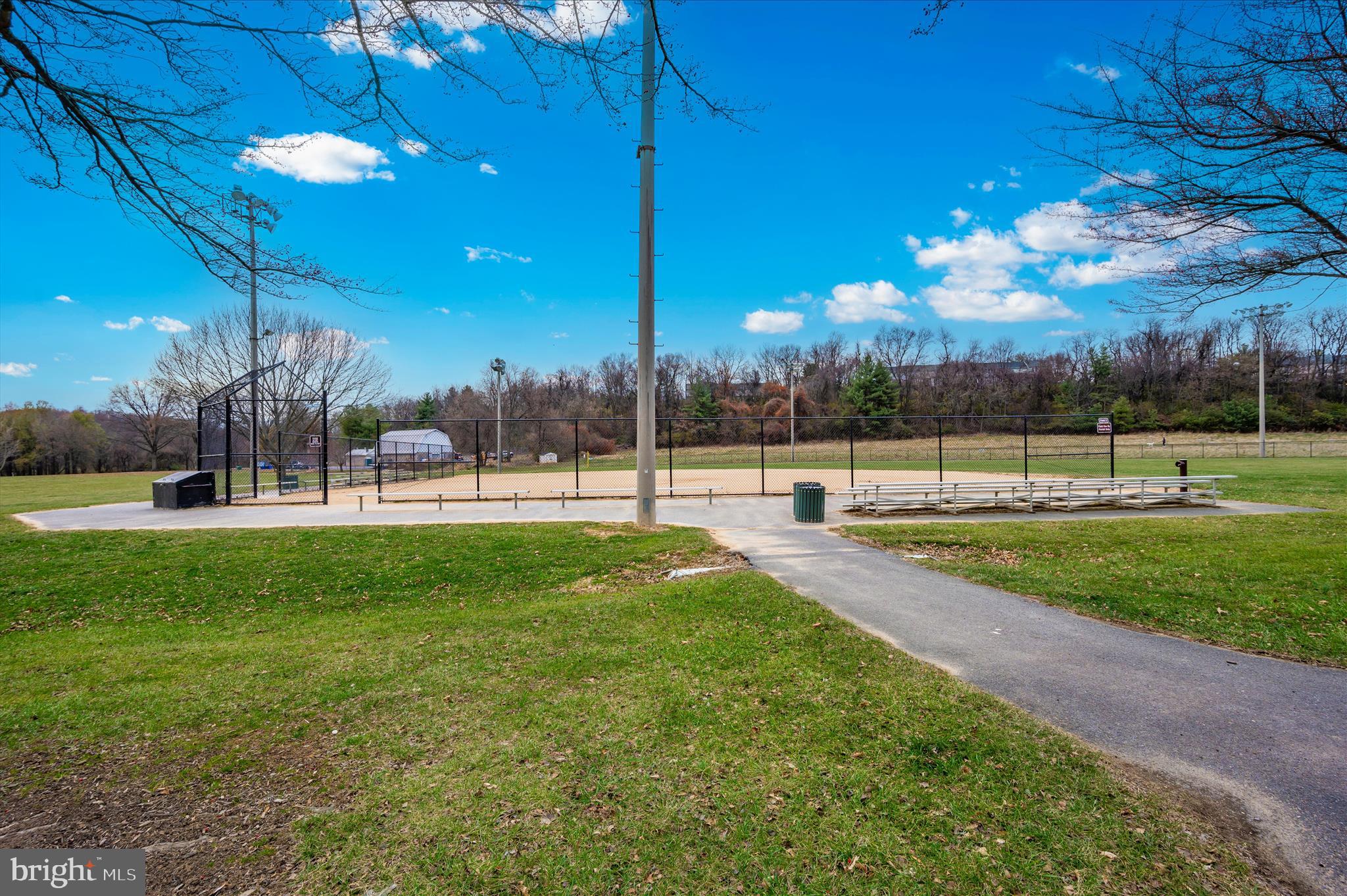 LINTON AT BALLENGER - Residential
