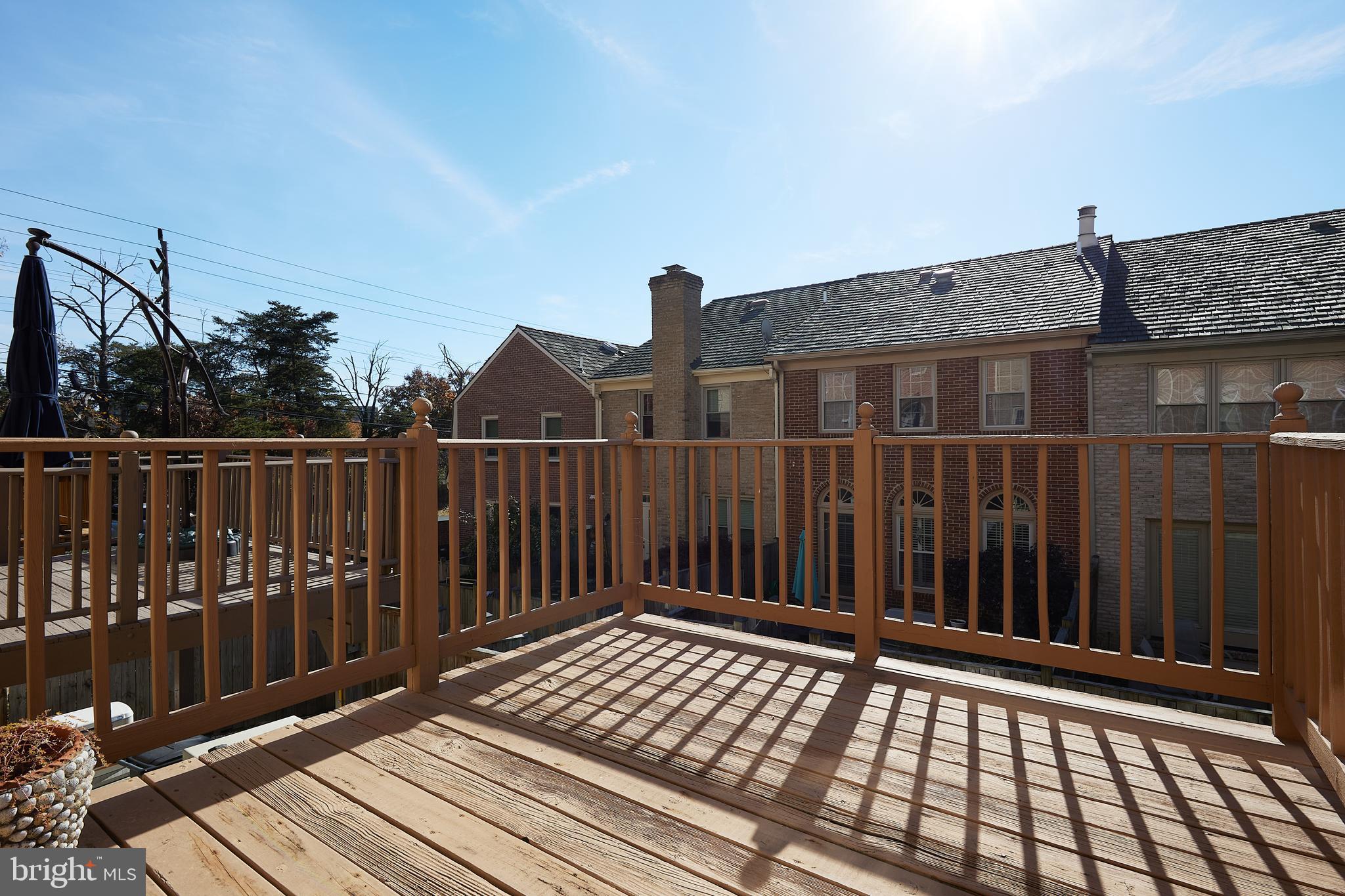 MANOR VILLAGE - Residential