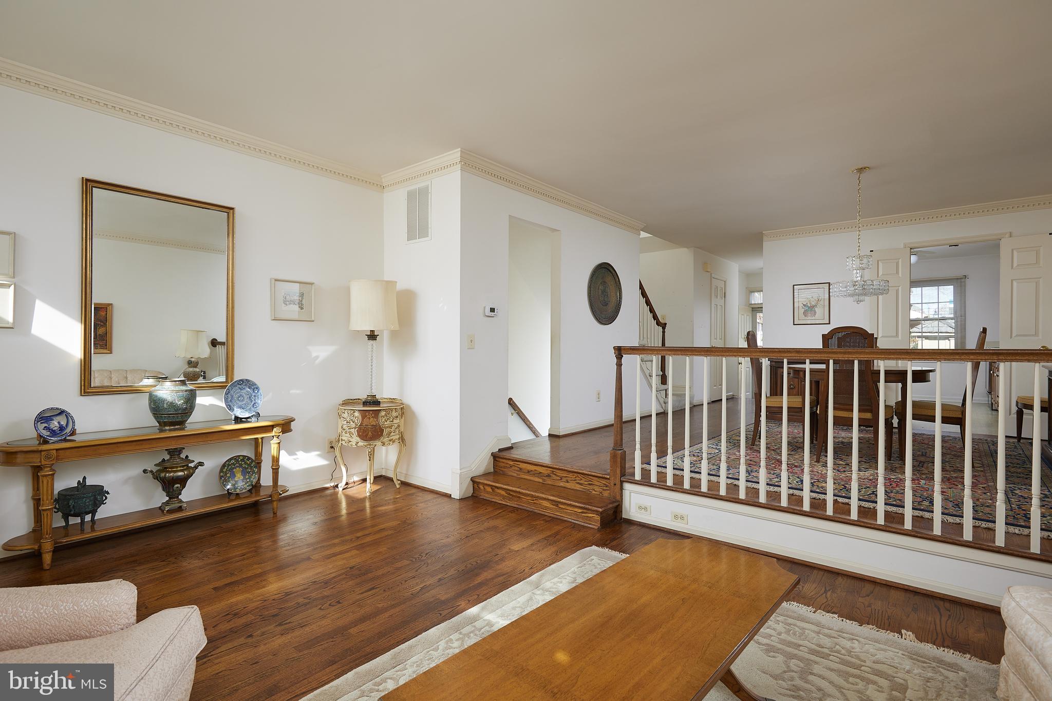 MANOR VILLAGE - Residential