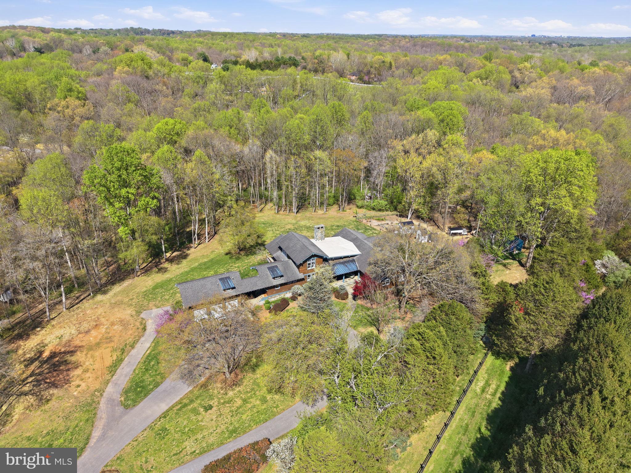 DARNESTOWN OUTSIDE - Residential