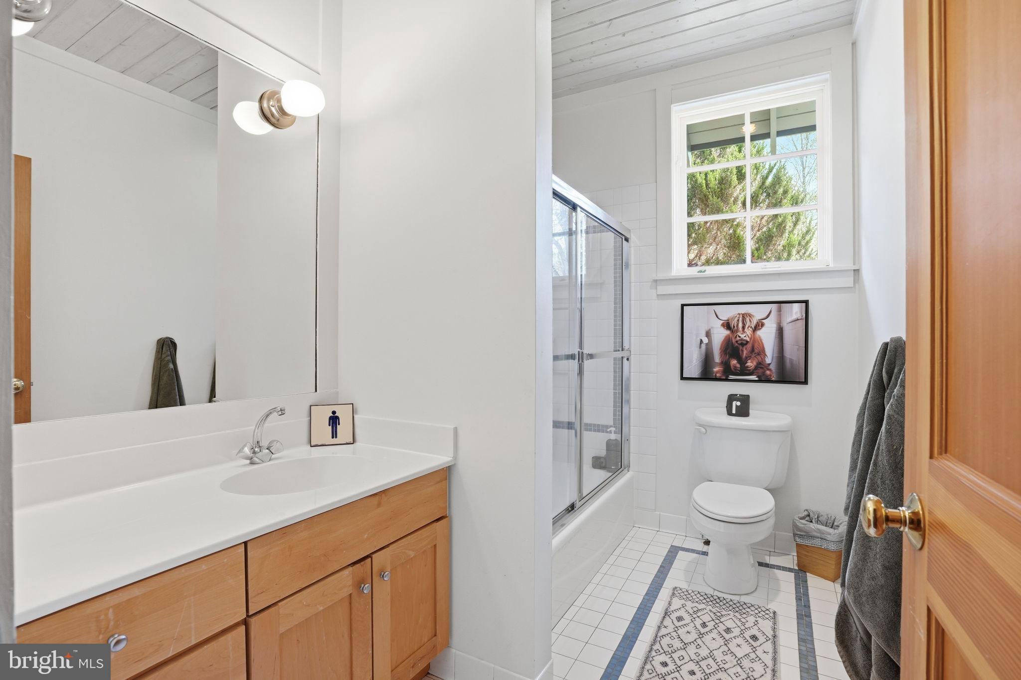 DARNESTOWN OUTSIDE - Residential