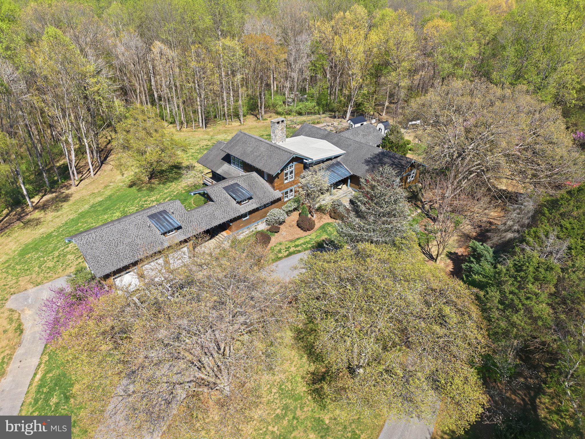 DARNESTOWN OUTSIDE - Residential