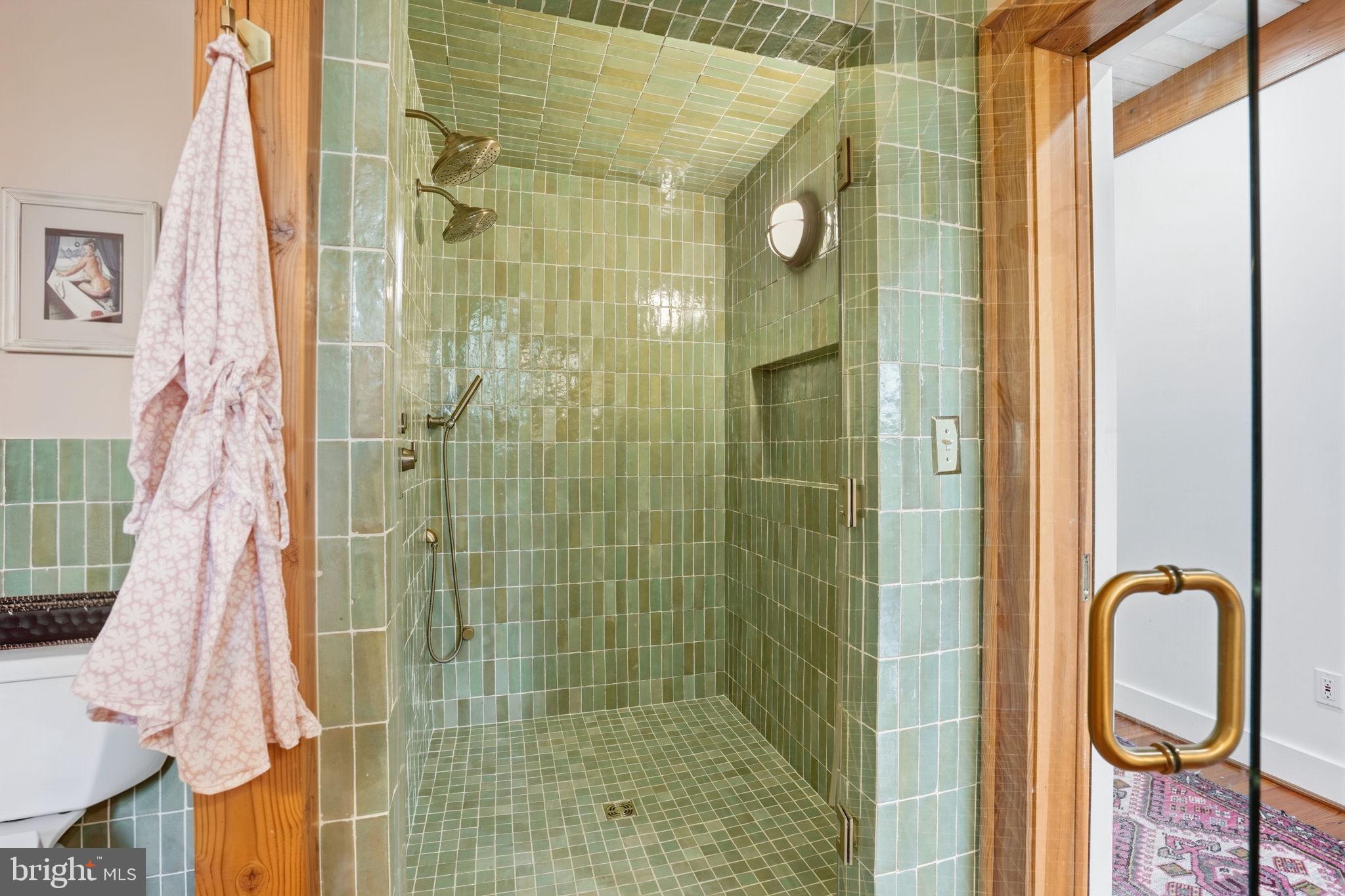 DARNESTOWN OUTSIDE - Residential