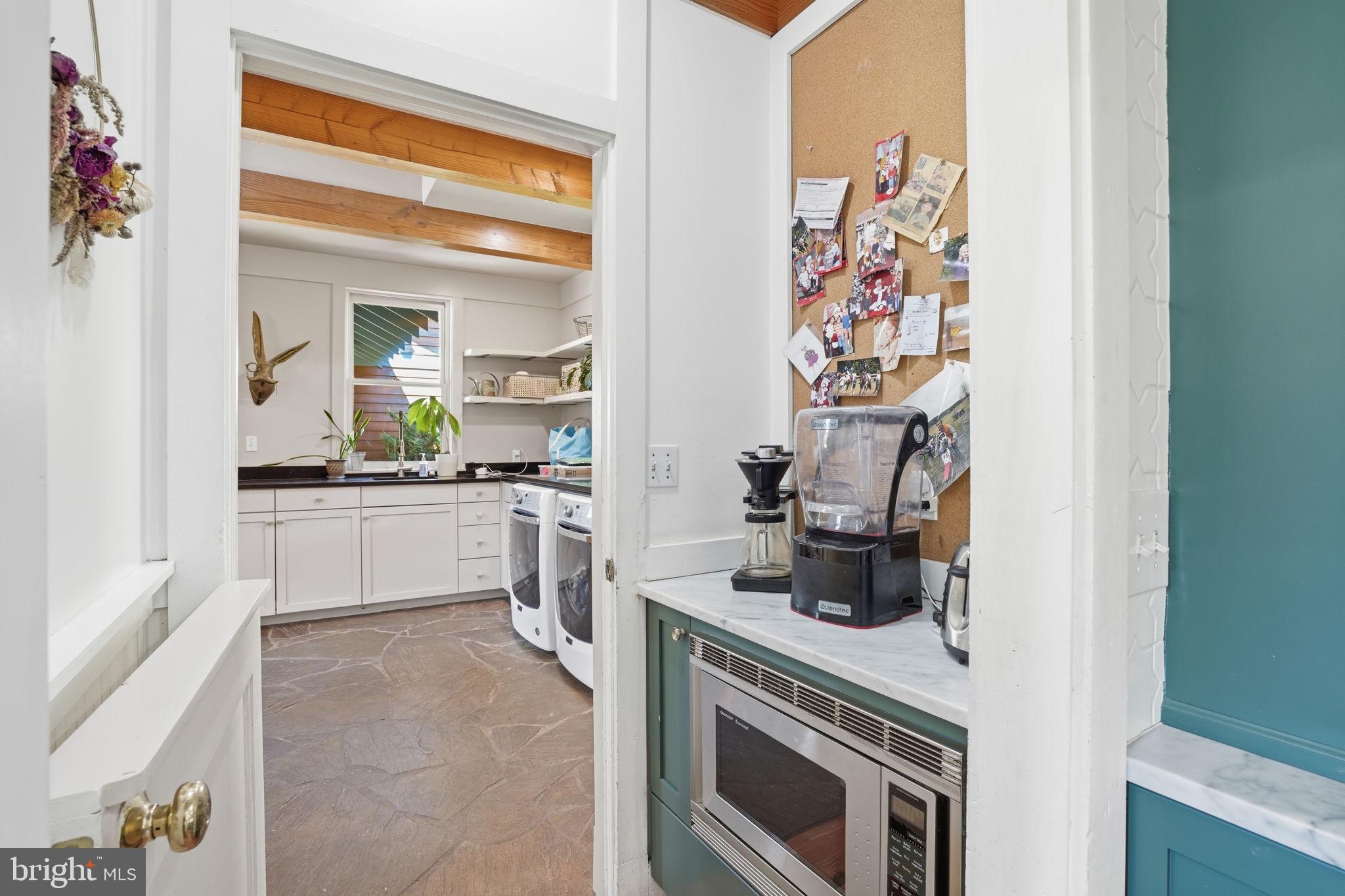 DARNESTOWN OUTSIDE - Residential