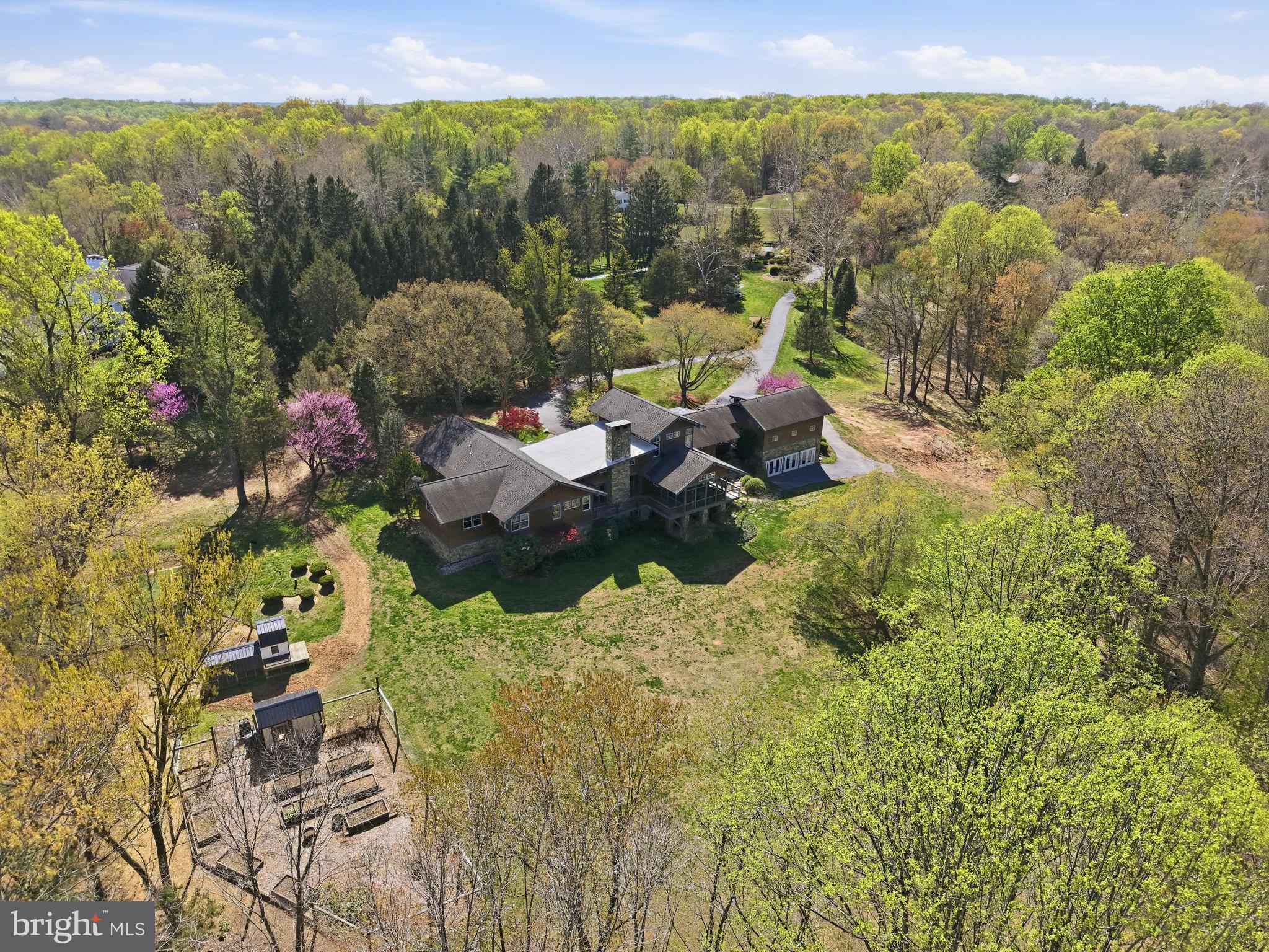 DARNESTOWN OUTSIDE - Residential