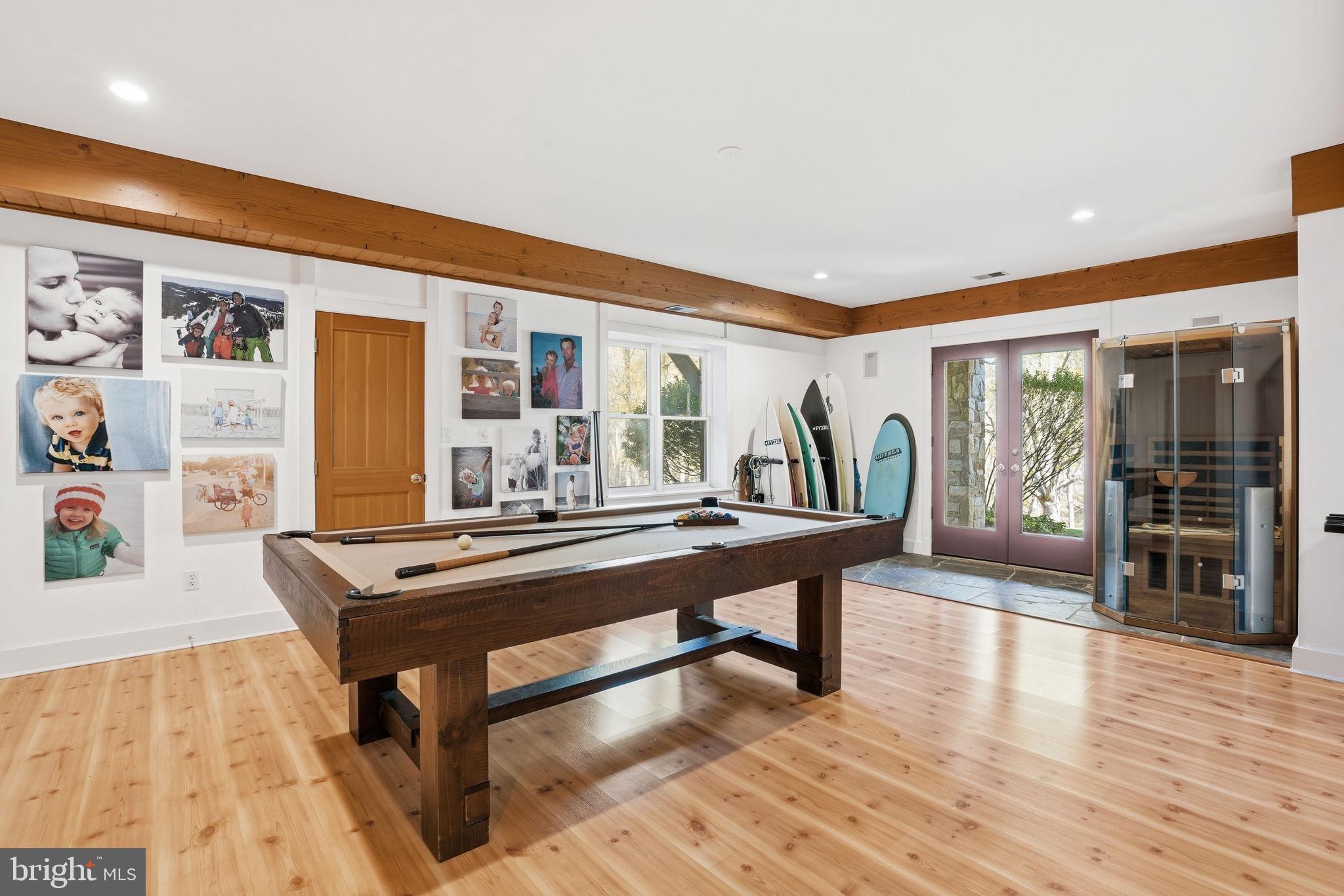 DARNESTOWN OUTSIDE - Residential