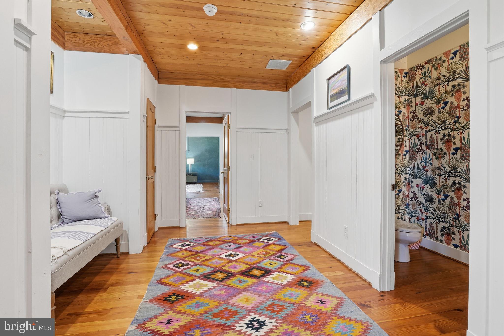 DARNESTOWN OUTSIDE - Residential