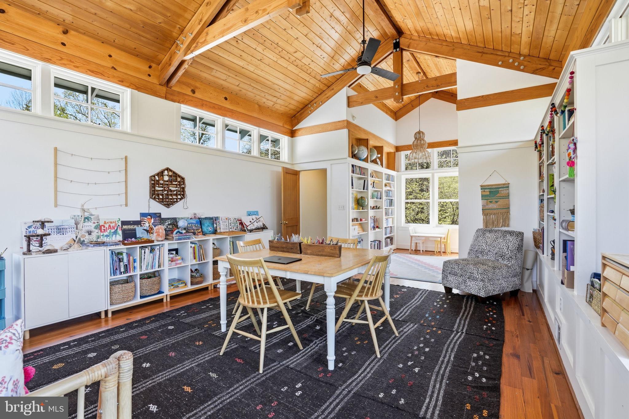 DARNESTOWN OUTSIDE - Residential