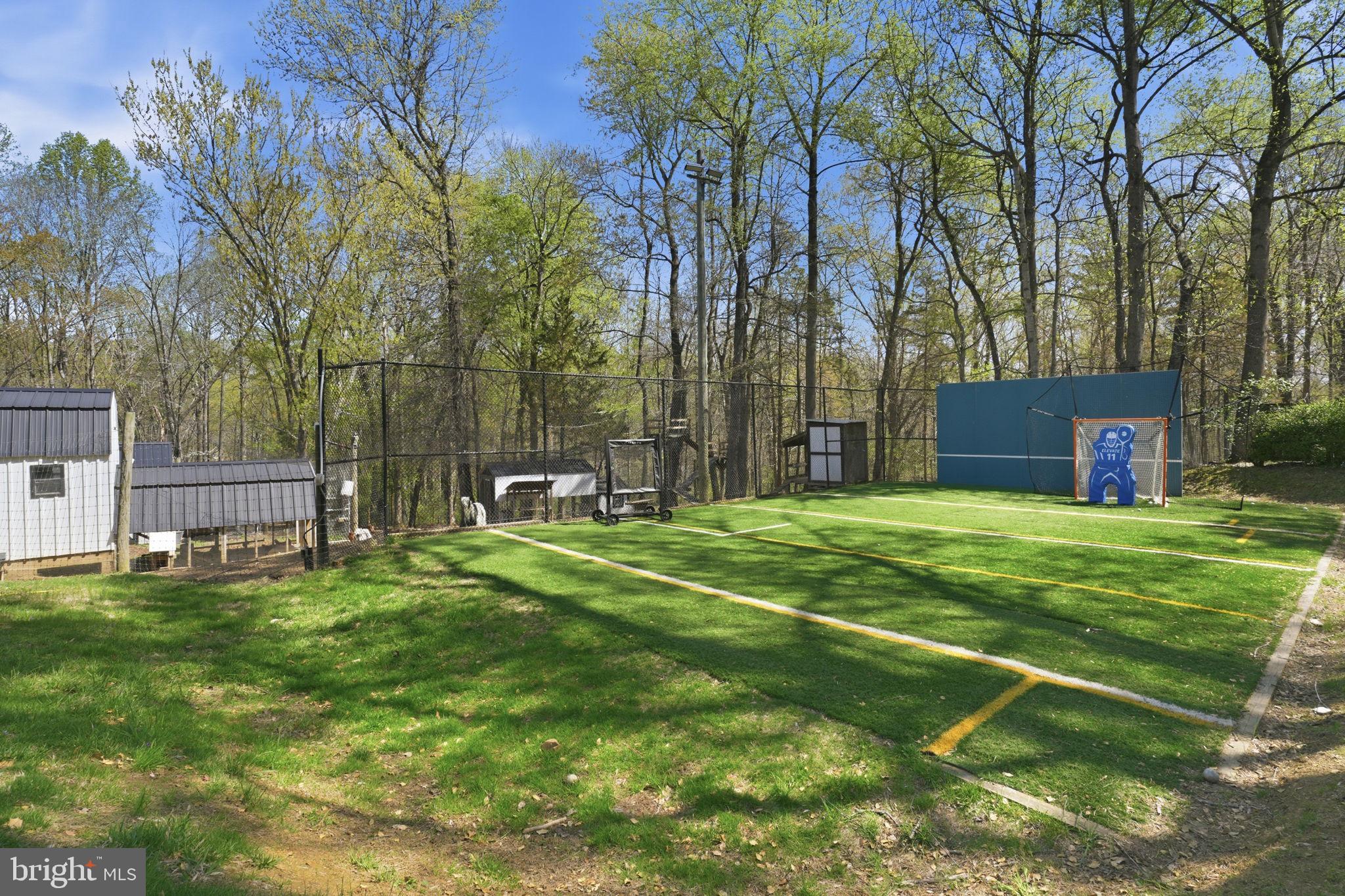 DARNESTOWN OUTSIDE - Residential