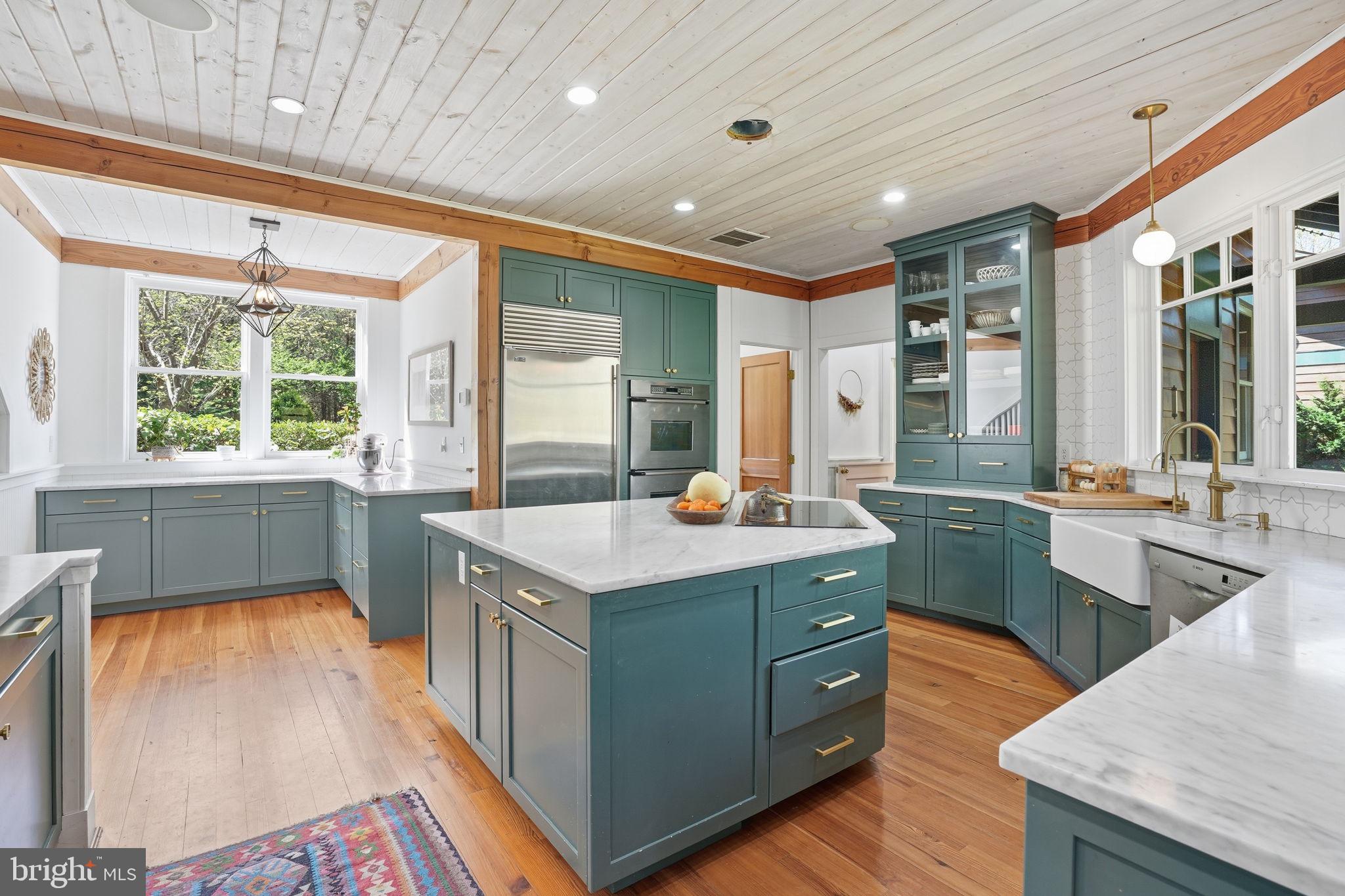 DARNESTOWN OUTSIDE - Residential