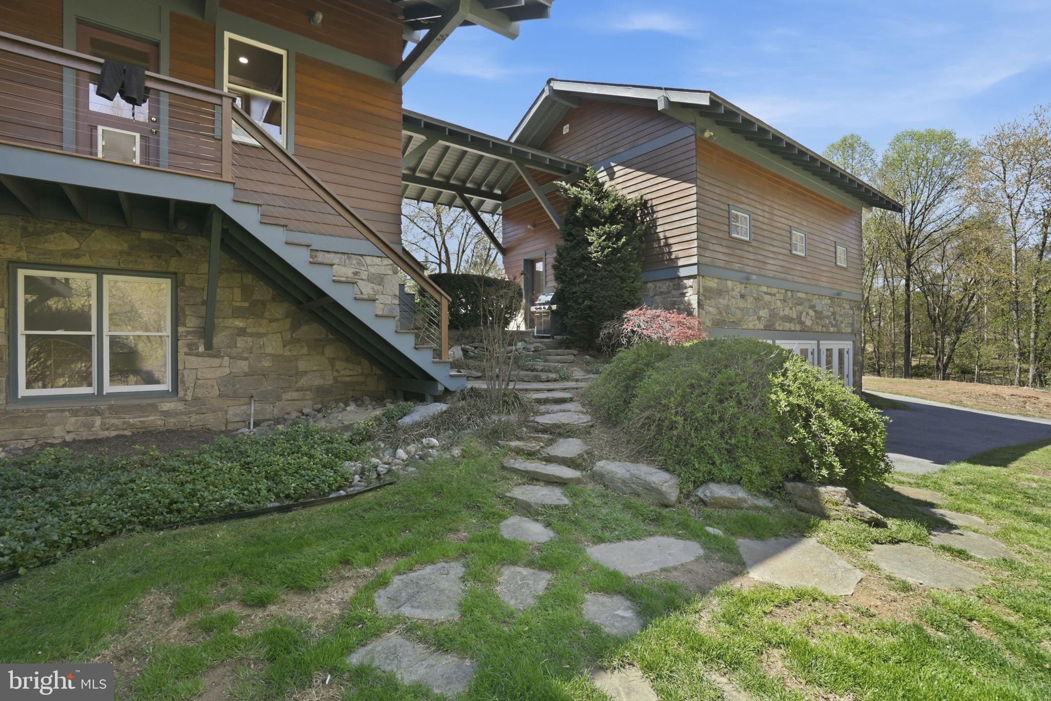 DARNESTOWN OUTSIDE - Residential