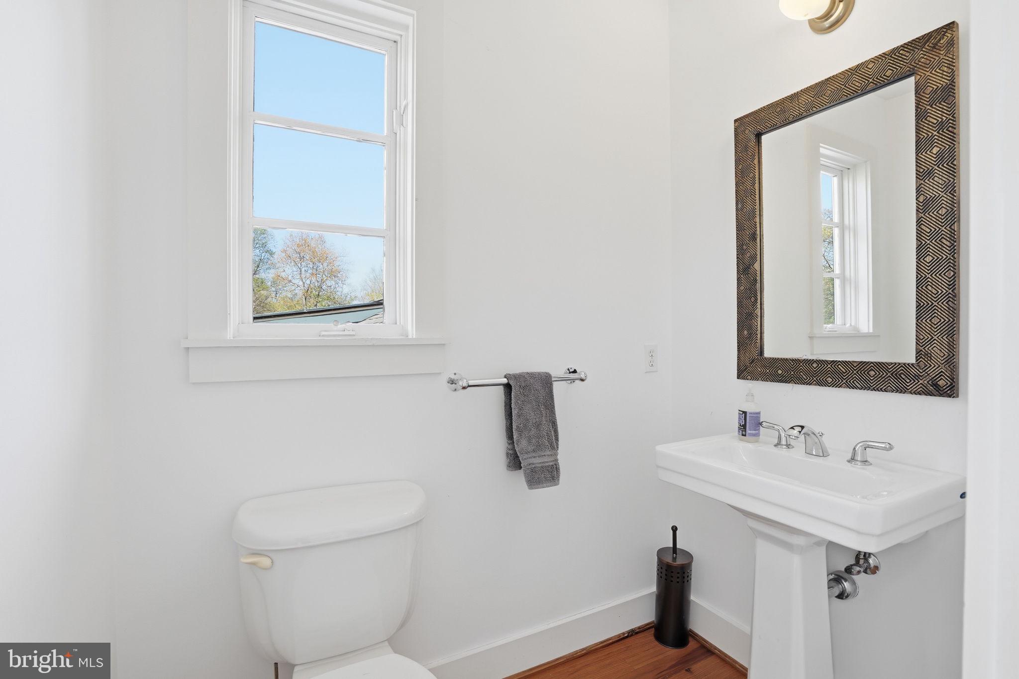 DARNESTOWN OUTSIDE - Residential