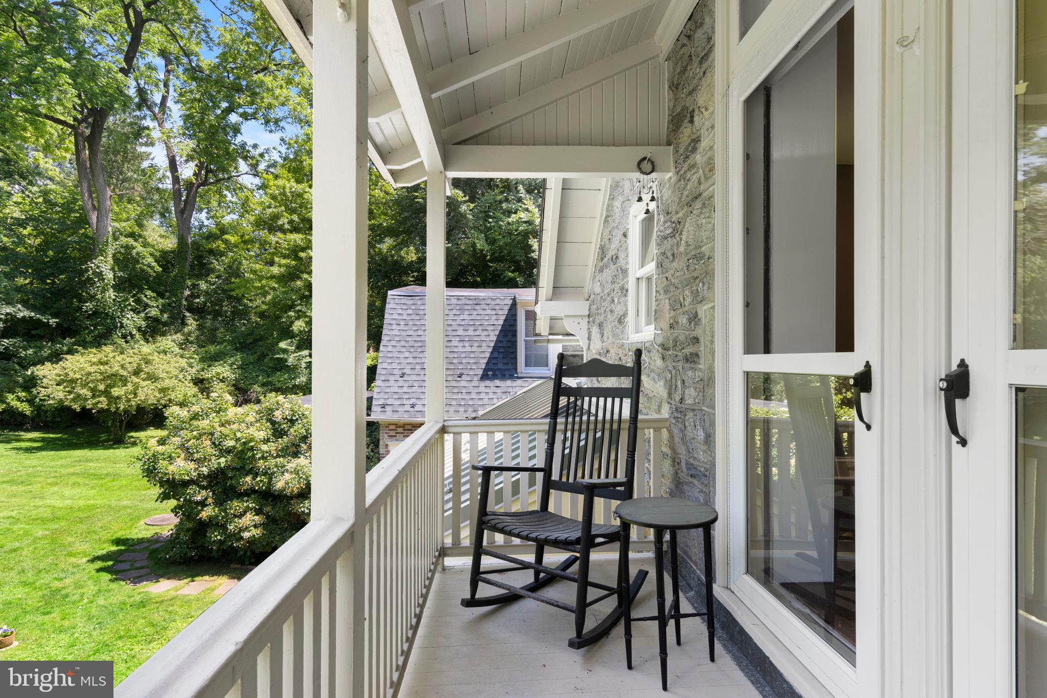 CHESTNUT HILL - Residential