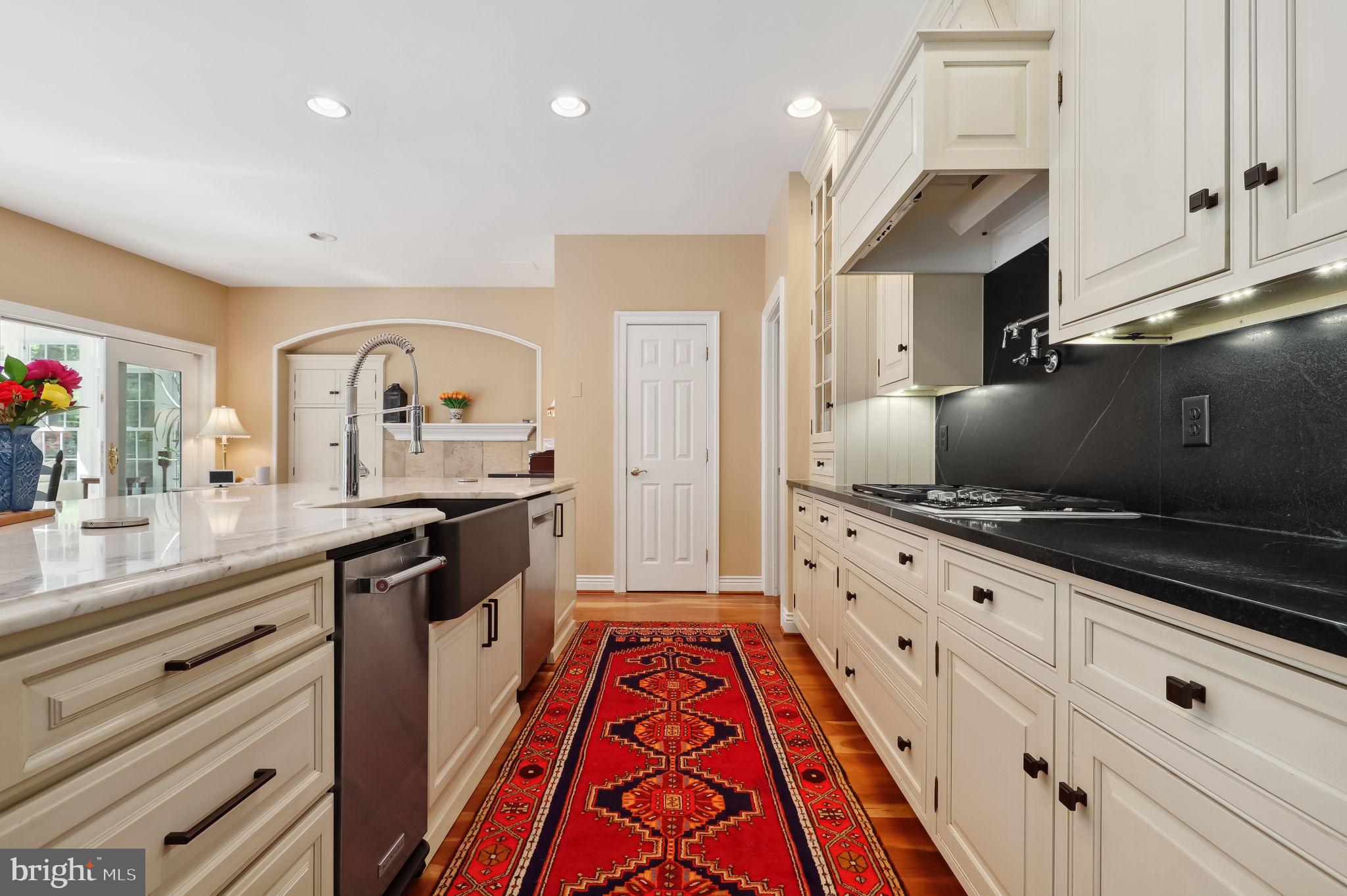 WOODMARK - Residential