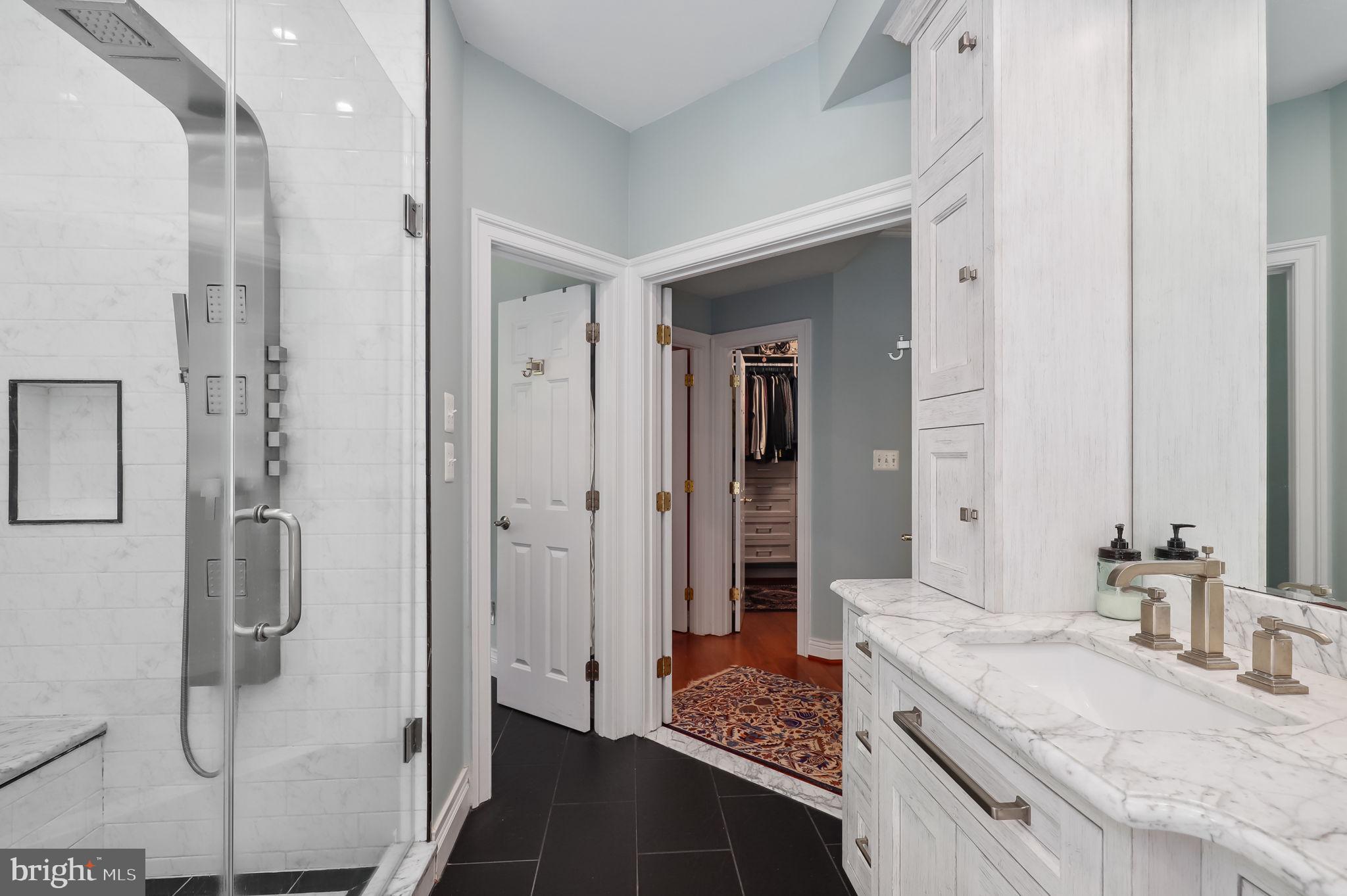 WOODMARK - Residential